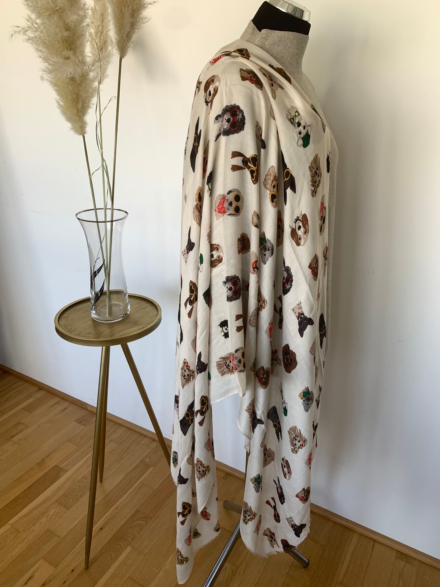 Schal SNOOPY creme-weiß; jetzt €25,90 statt €39,90