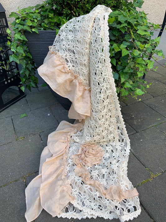 Schal SOPHIE beige; ausgefallen, schickes Accessoire!! „IM BLACK-FRIDAY OUTLET“ nur €19,90 statt €39,90