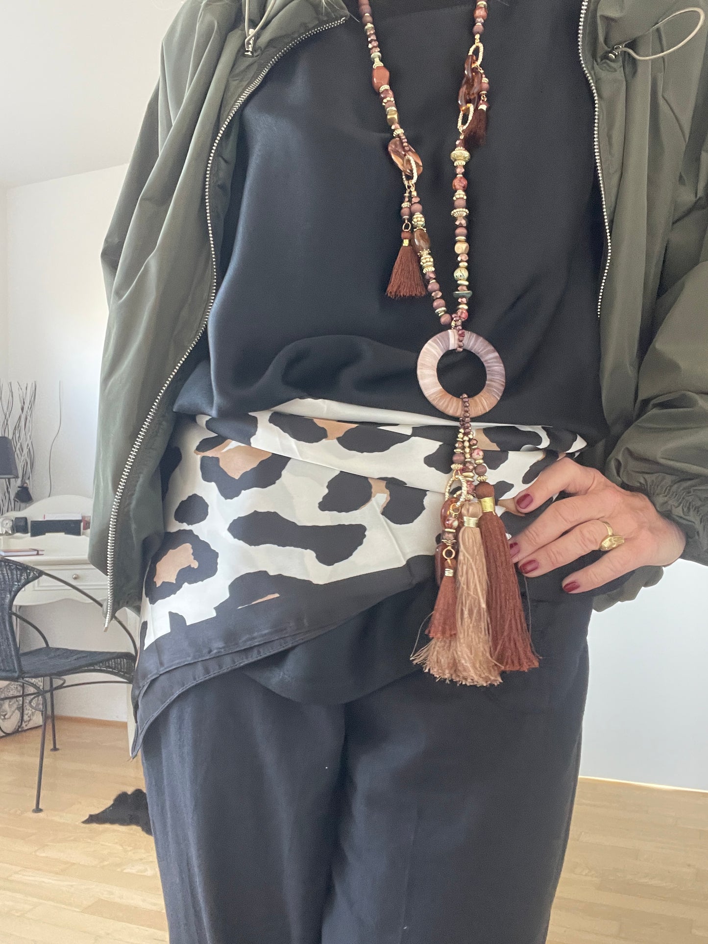 Kette TAMIN €49,90; stylische Longkette!! Peppt jedes schlichte Outfit auf