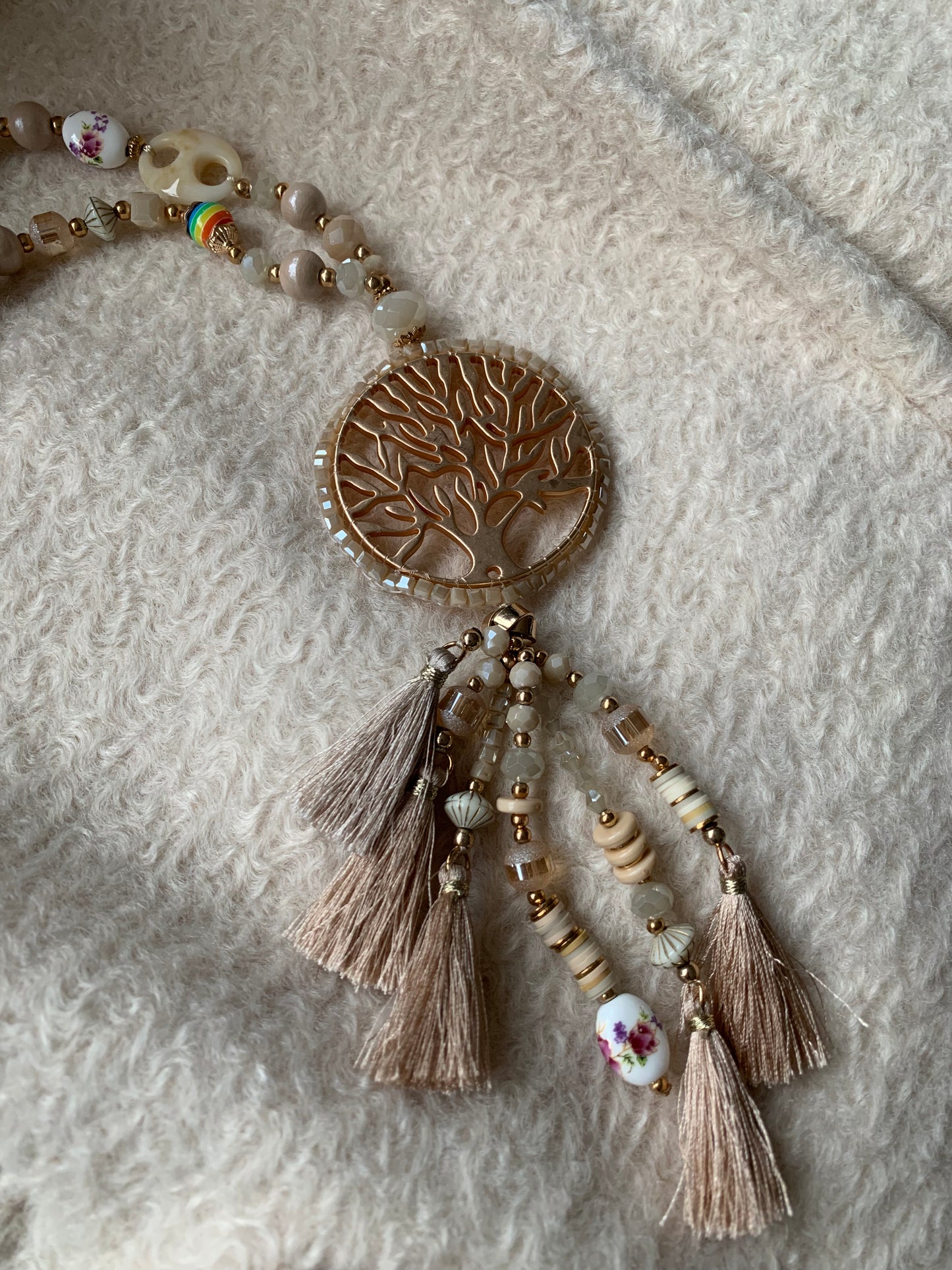 Kette LISSY €49,90; stylische Lebensbaum-Longkette