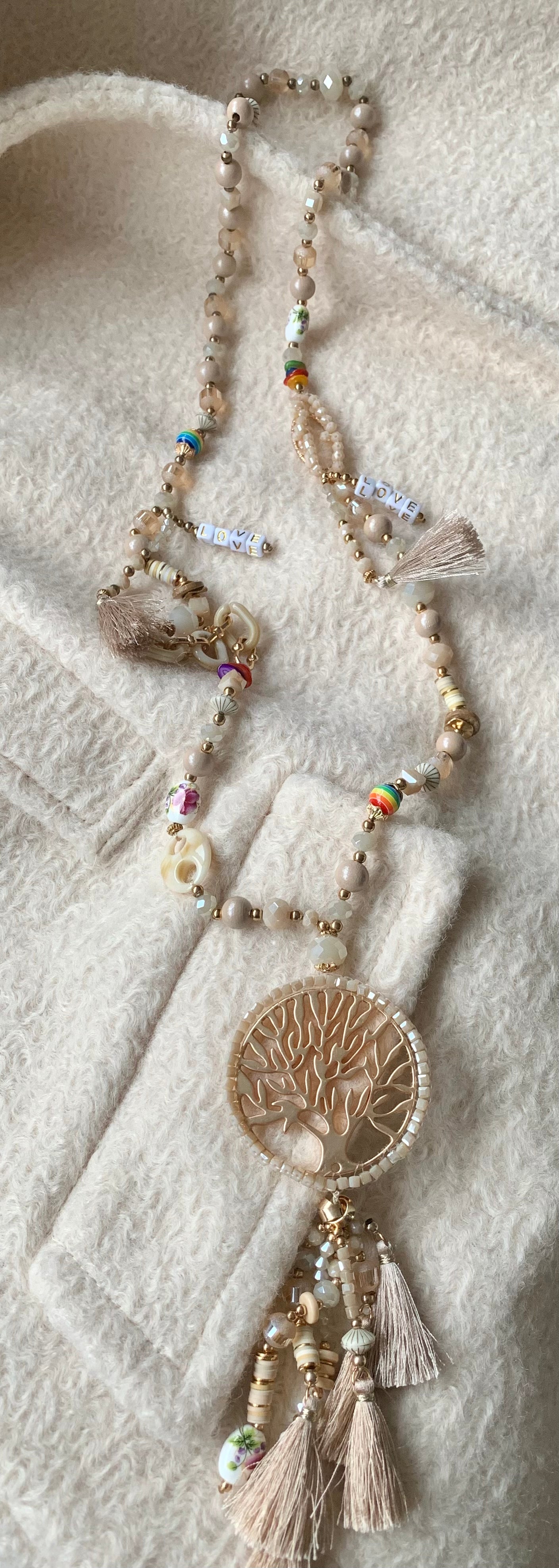 Kette LISSY €49,90; stylische Lebensbaum-Longkette