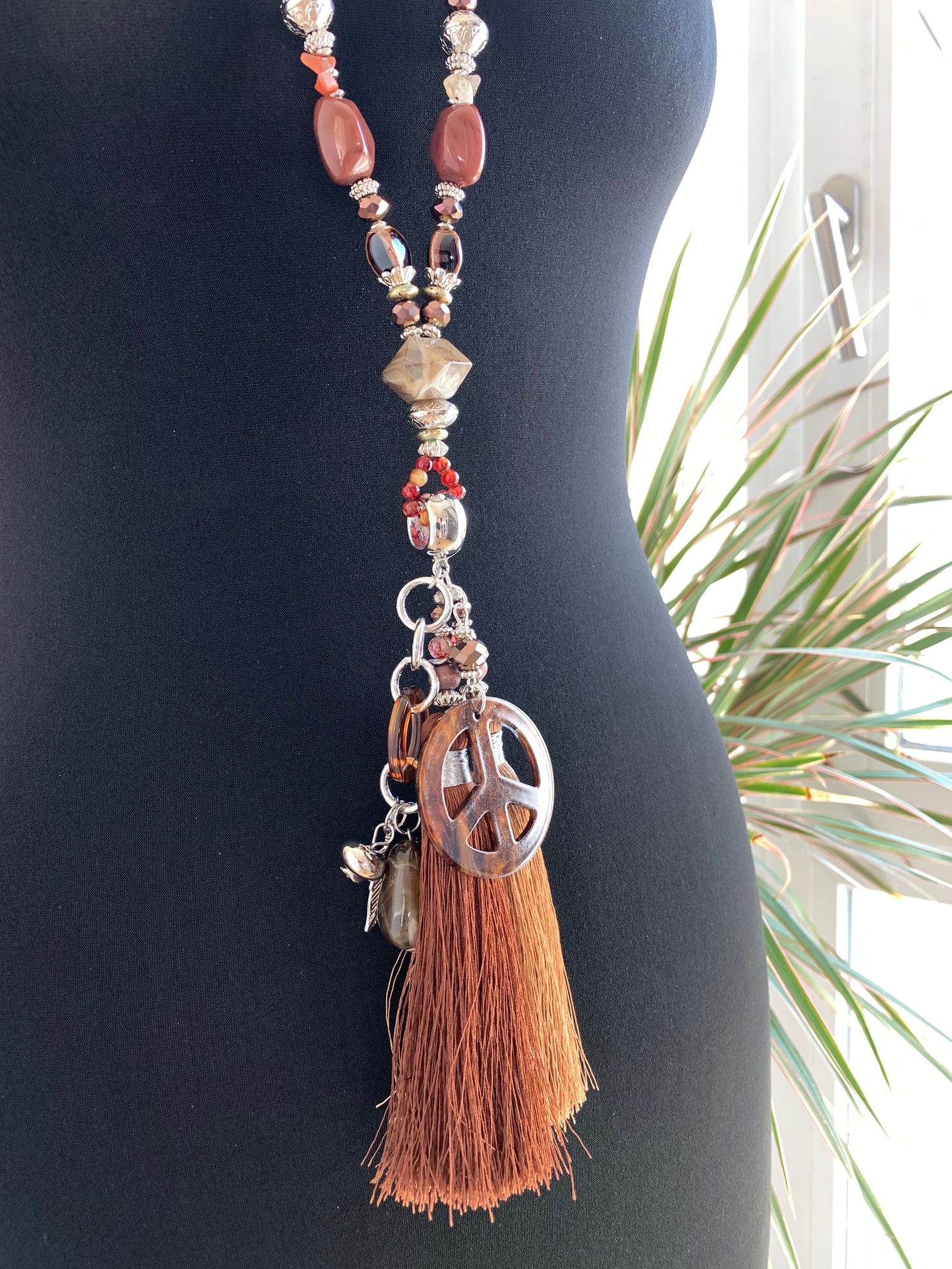 Kette EVA €49,90; stylische Longkette