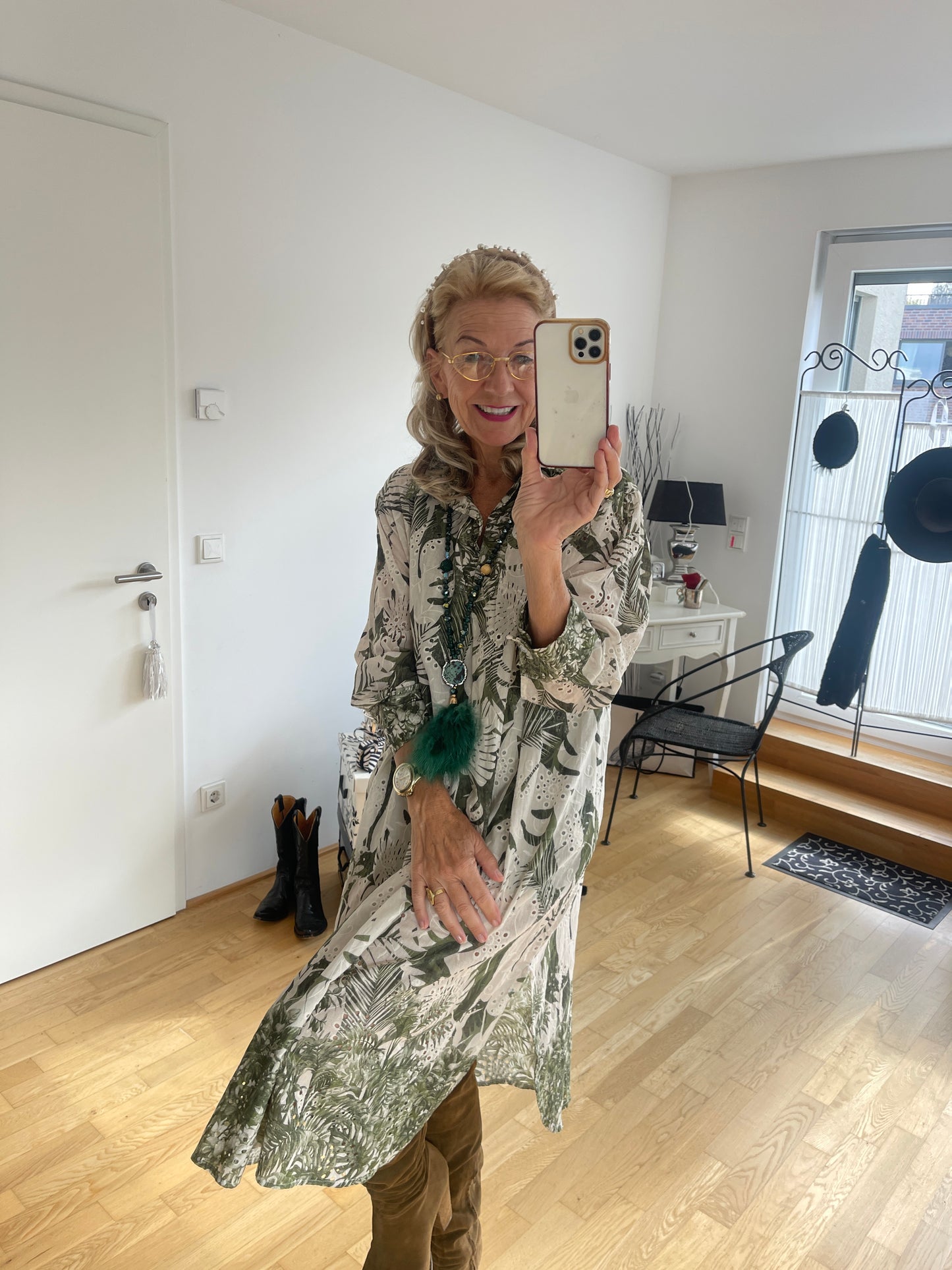 Kleid CARLOS; €99,90 was für ein tolles Modell, perfekt für große Größen