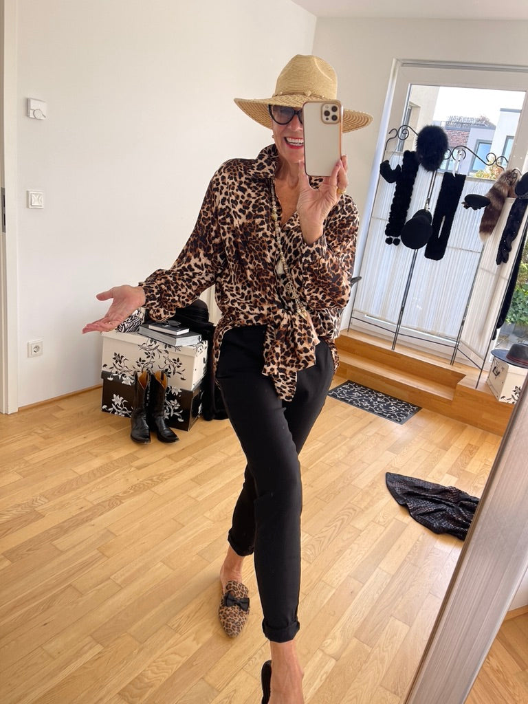 Hose SKIATHOS black S/M; €59,90; perfekt sitzende Stretchhose