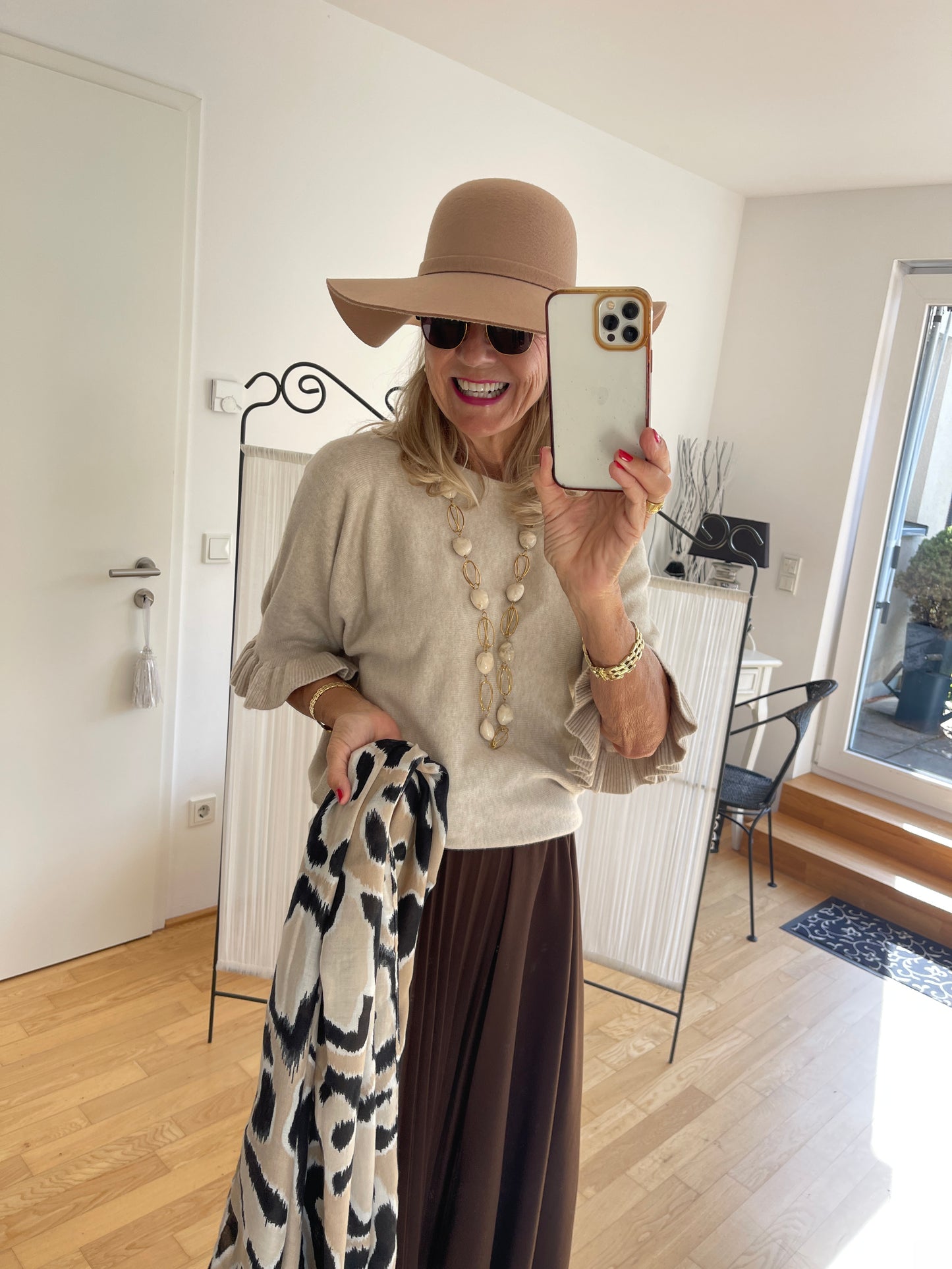 Pullover COLETTE beige €69,90;edel, schick und so kuschelig