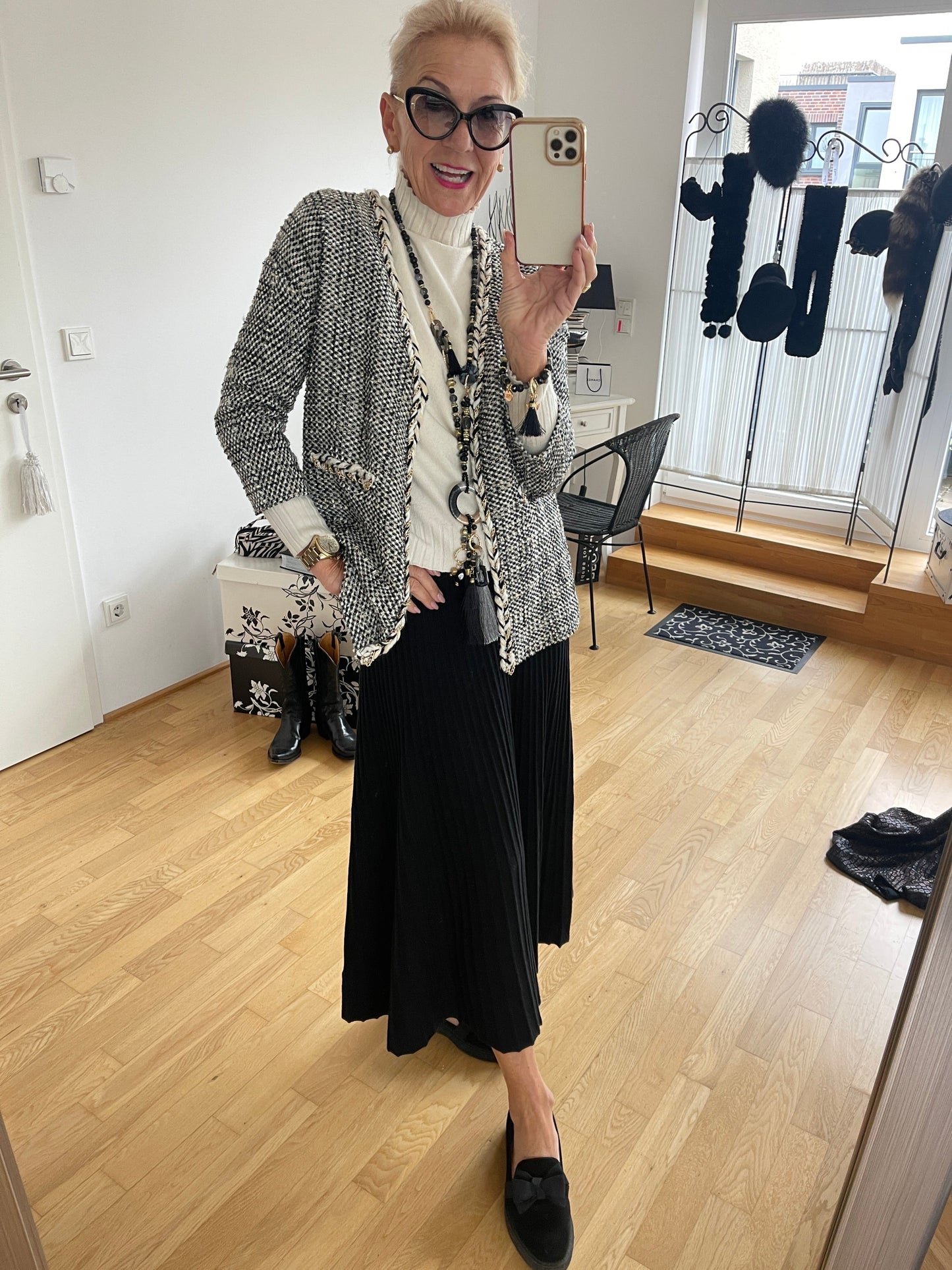 Jacke MASCHA jetzt €99,90; total schicker Strickblazer, perfekt kombinierbares Modell