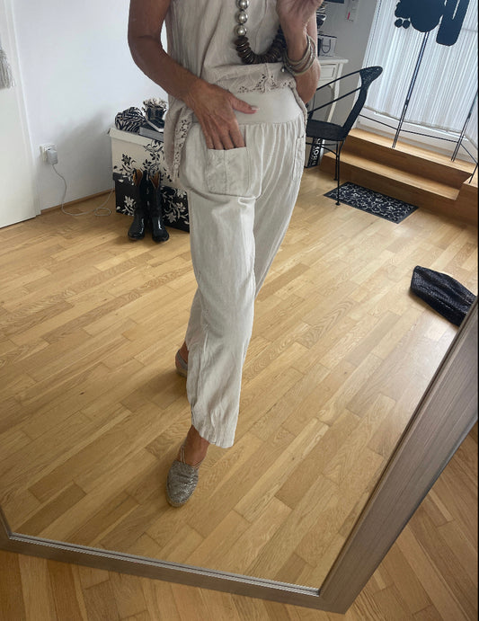 Hose PEGGY beige XXXL €69,90; geniale Hose mit Wohlfühlgarantie