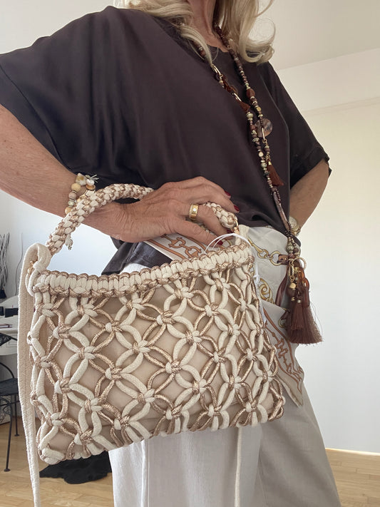 Tasche LUCIA beige/gold €59,90; zauberhaft leichte Basttasche