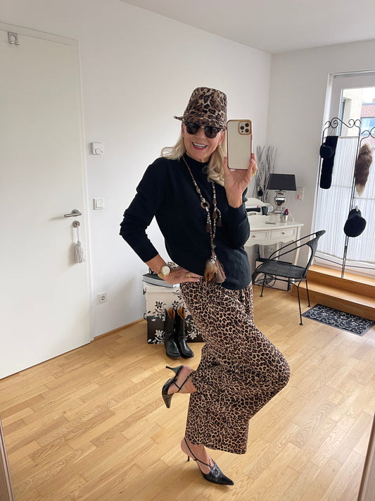 Pullover JANITOS black; super soft, super edel .. einfach genial!! „IM BLACK-FRIDAY OUTLET“ nur noch €29,90statt €79,90