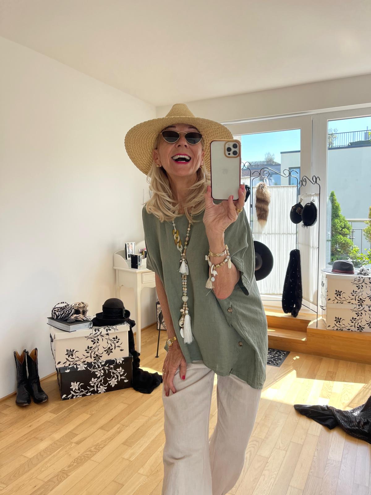 Oberteil TORRES green; jetzt €39,90 statt €89,90 im Super Summer Sale