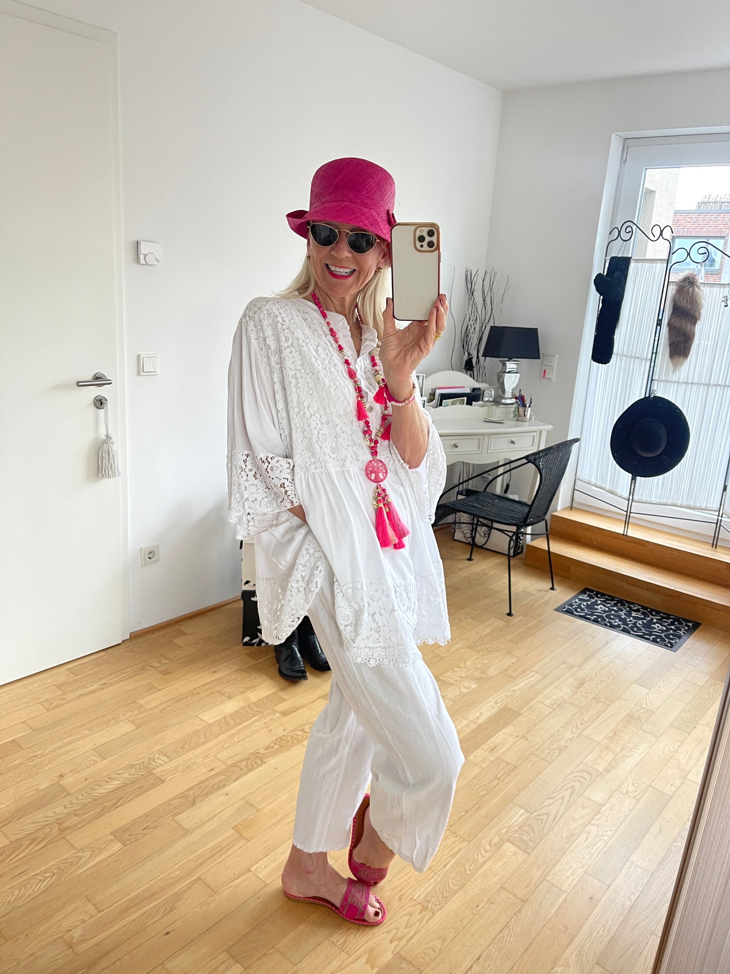 Tunika LENI white €89,90; herrliches, super schickes Modell für XXXL-Genussgrößen