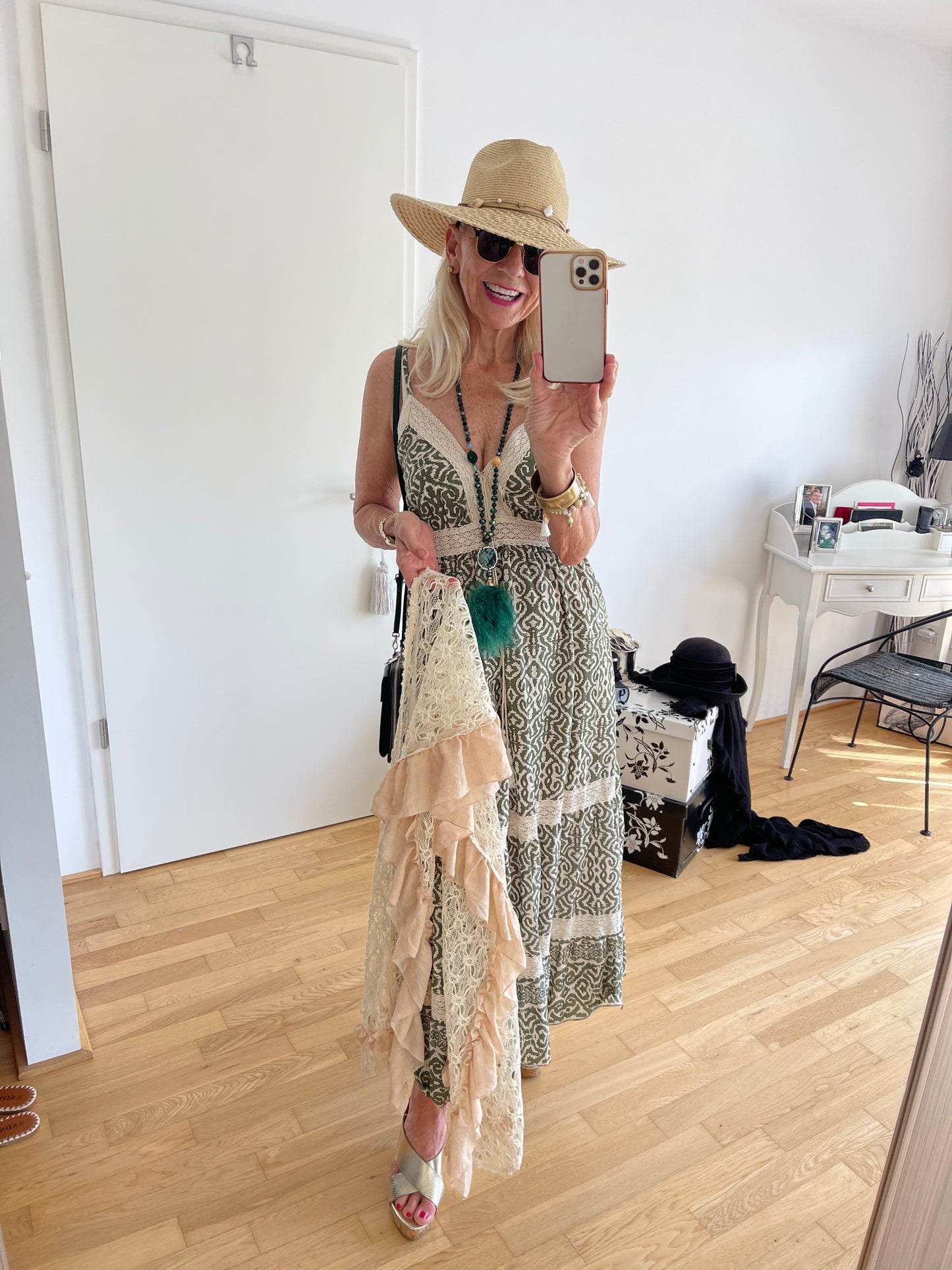 Kleid JAMIE green; jetzt €69,90 im Outlet anstatt €99,90; sooo schön sommerlich im Boheme-Style