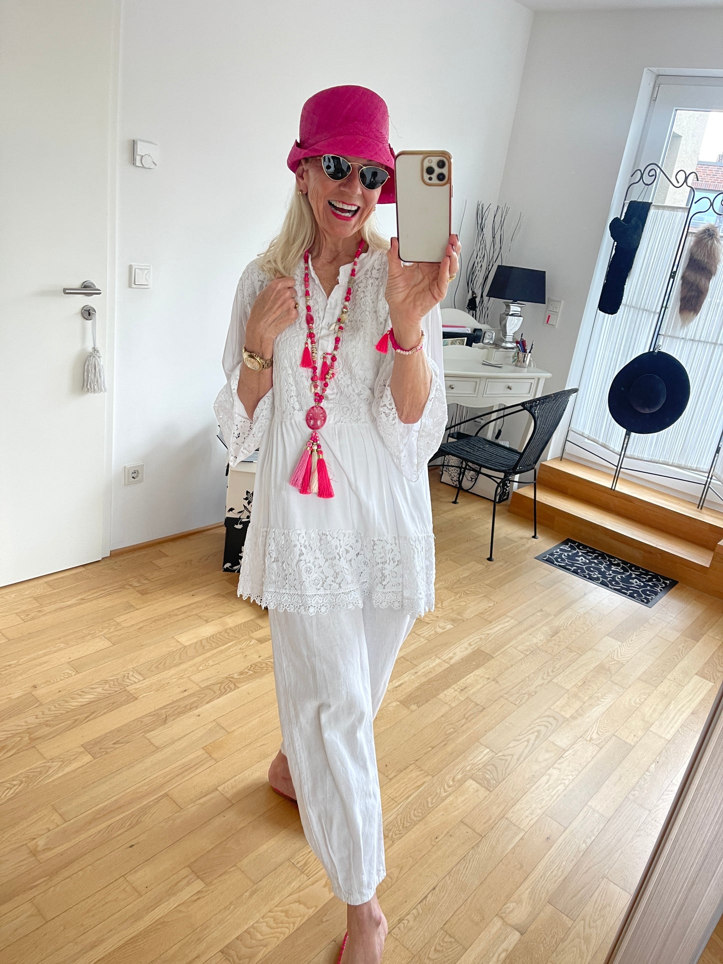 Tunika LENI white €89,90; herrliches, super schickes Modell für XXXL-Genussgrößen