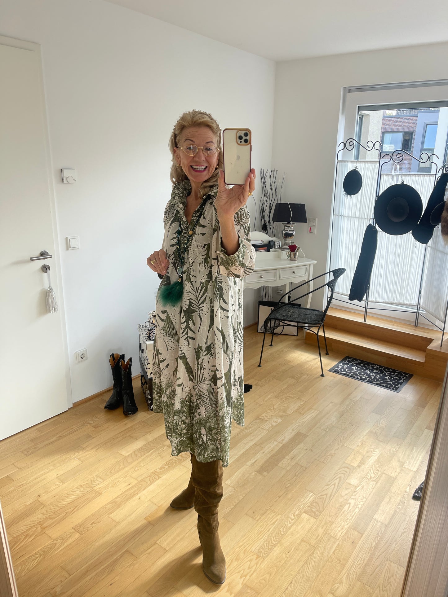 Kleid CARLOS; €99,90 was für ein tolles Modell, perfekt für große Größen