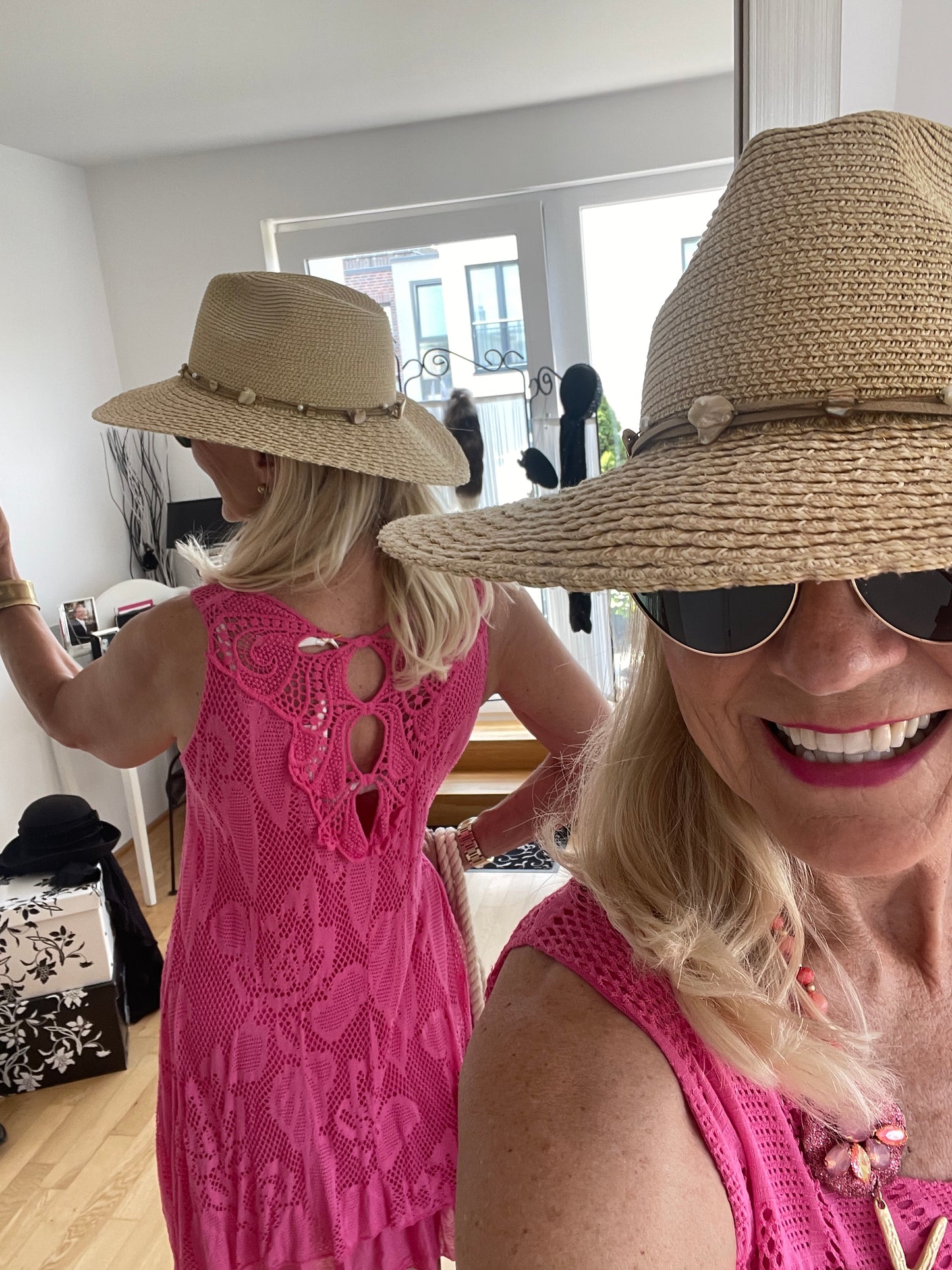 Kleid CLAUDILLE pink €79,90; ein zauberhaftes, sommerliches Lagenkleid, geeignet für S-XL Größen