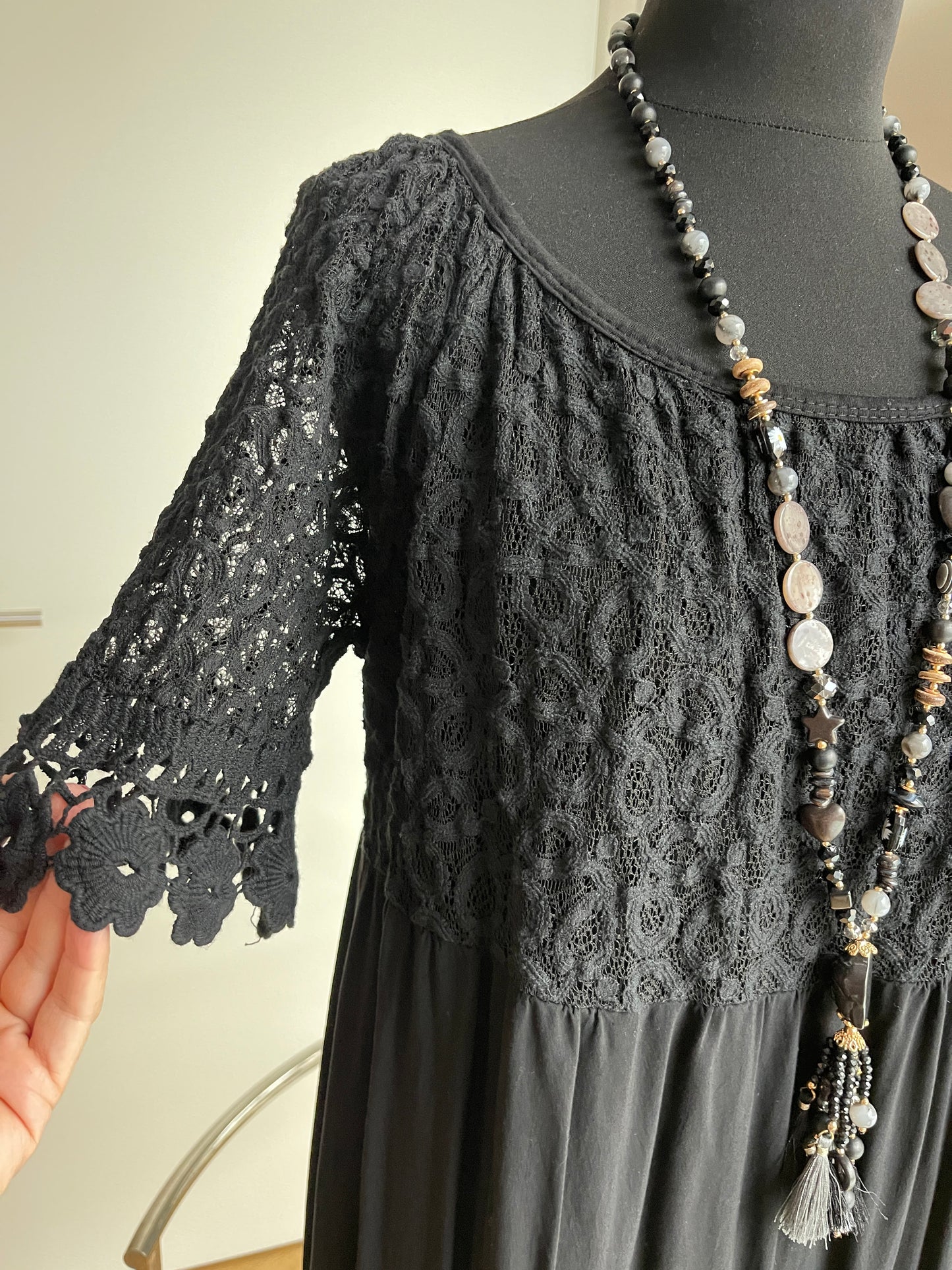 Kleid JUFA black €49,90 statt €79,90; einfach genial!! Das perfekte sommerliche Reisekleid