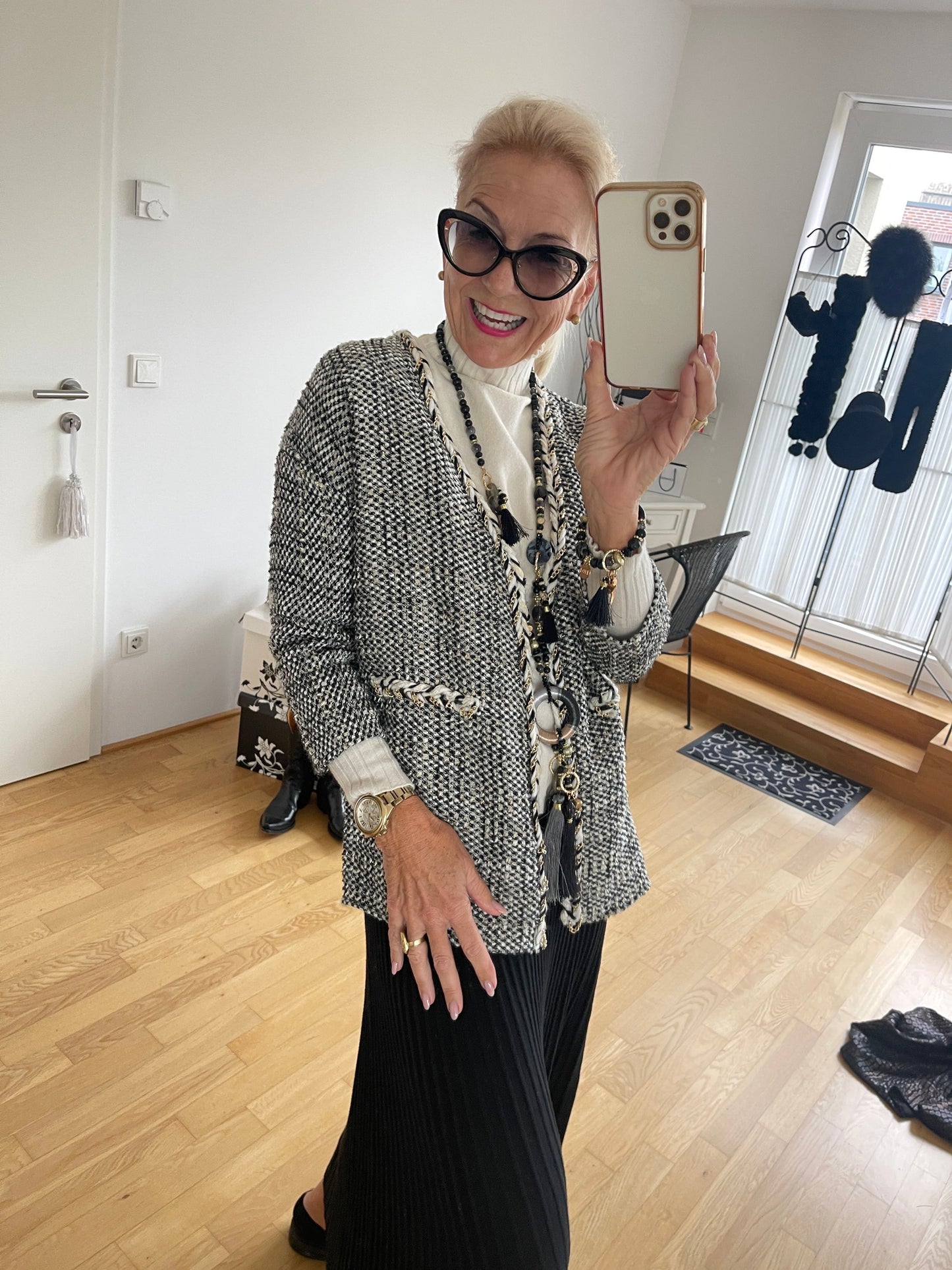 Jacke MASCHA jetzt €99,90; total schicker Strickblazer, perfekt kombinierbares Modell