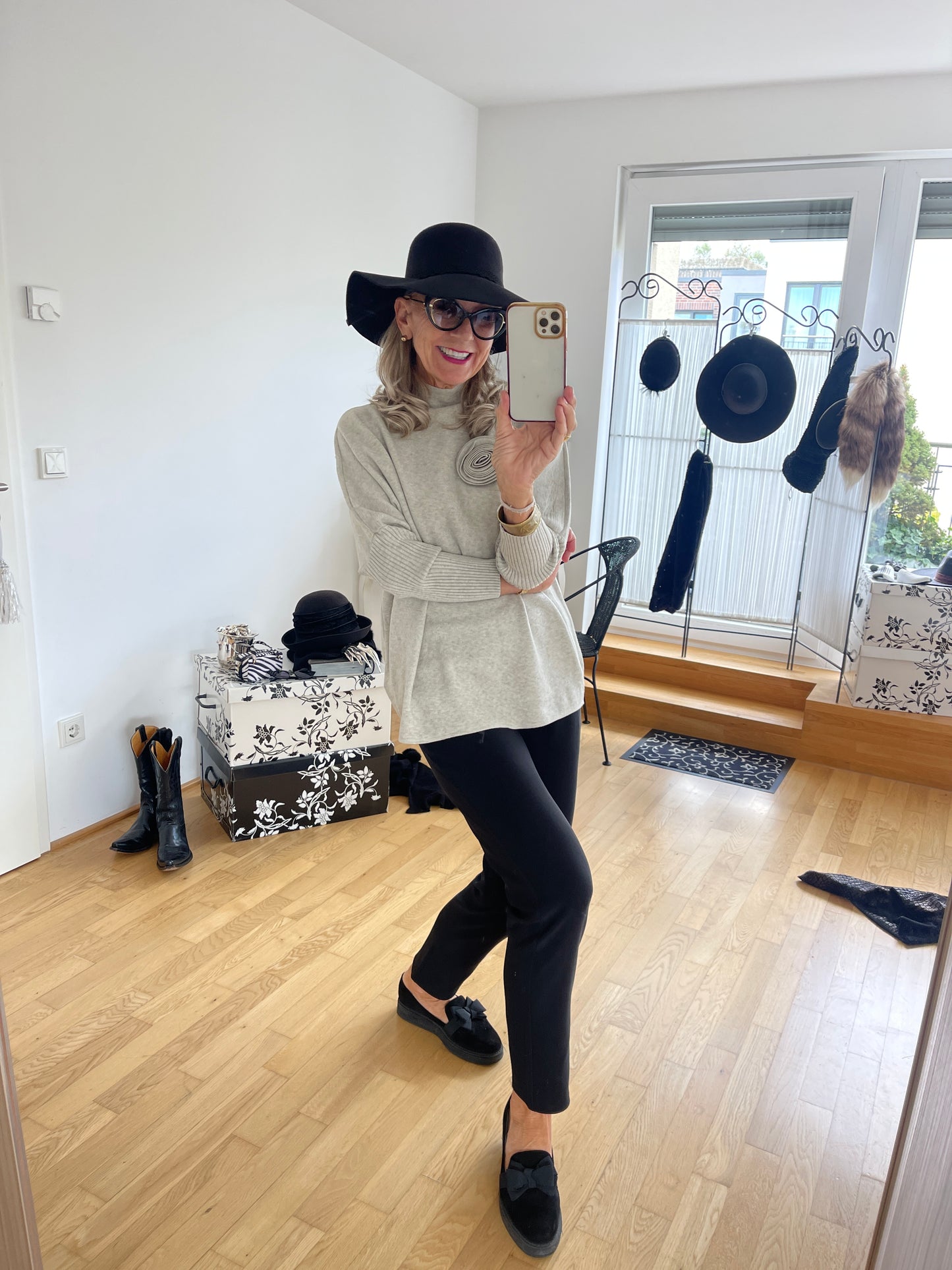 Oberteil MELANIA beige €89,90; extravagant, lässig und herrlich angenehm