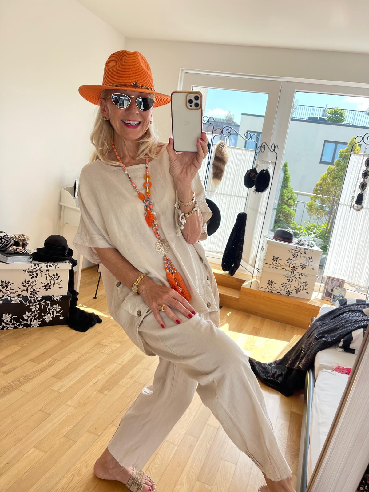 Oberteil TORRES beige; jetzt €39,90 statt €89,90 im Super Summer-Sale