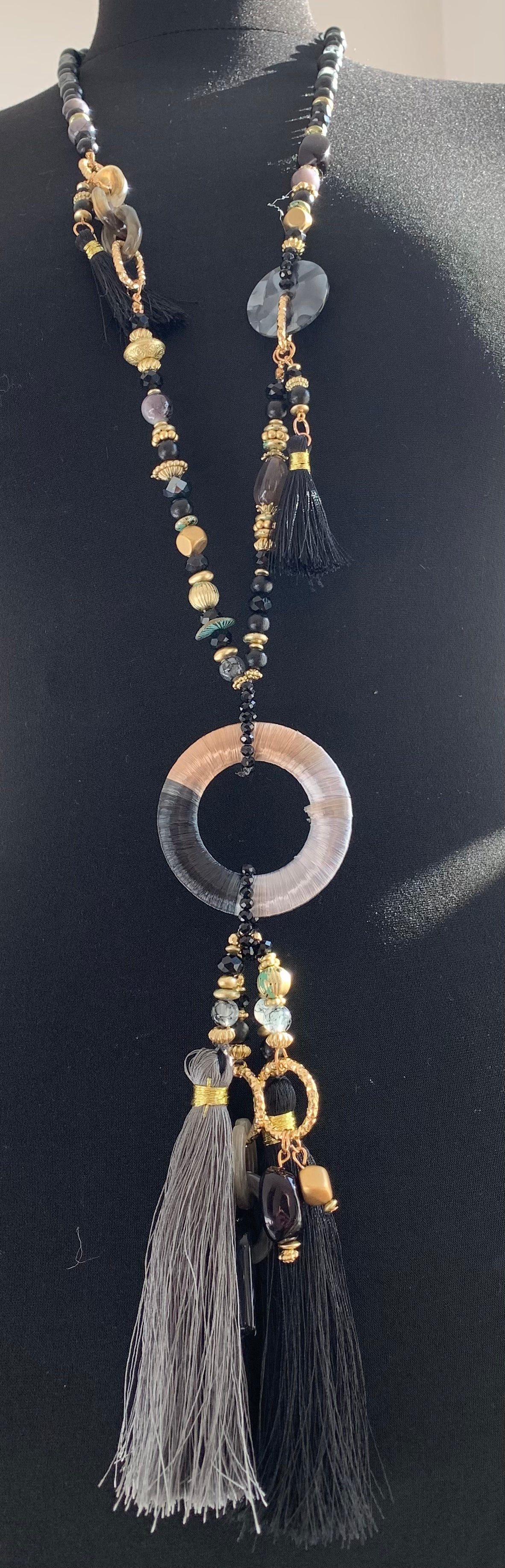 Kette MALU €49,90; stylische Longkette