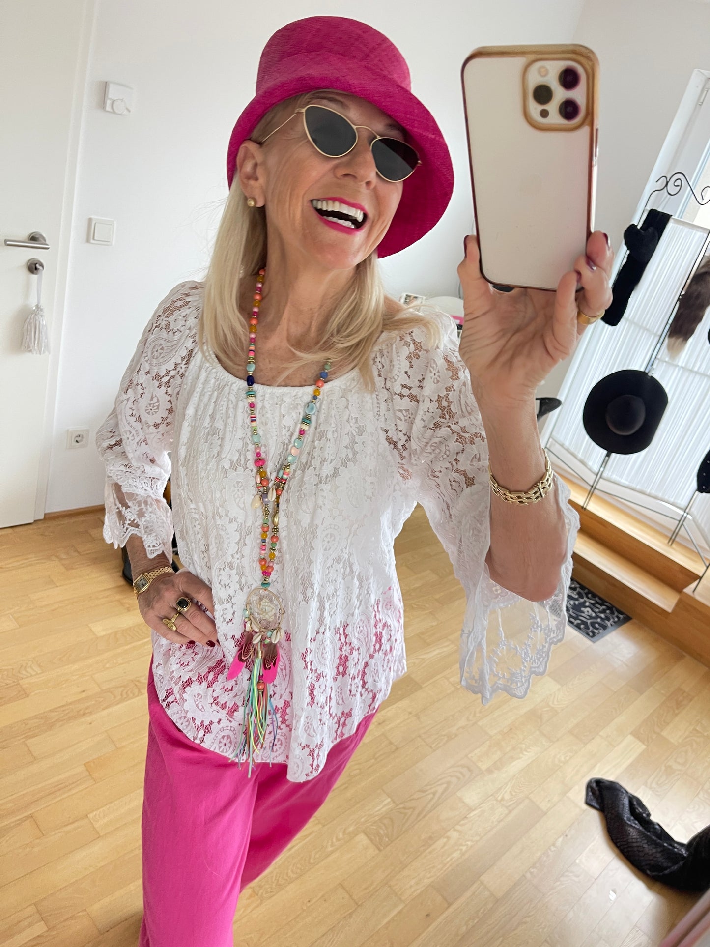 Oberteil DIANA white €79,90; ein Fashion-Spitzentraum