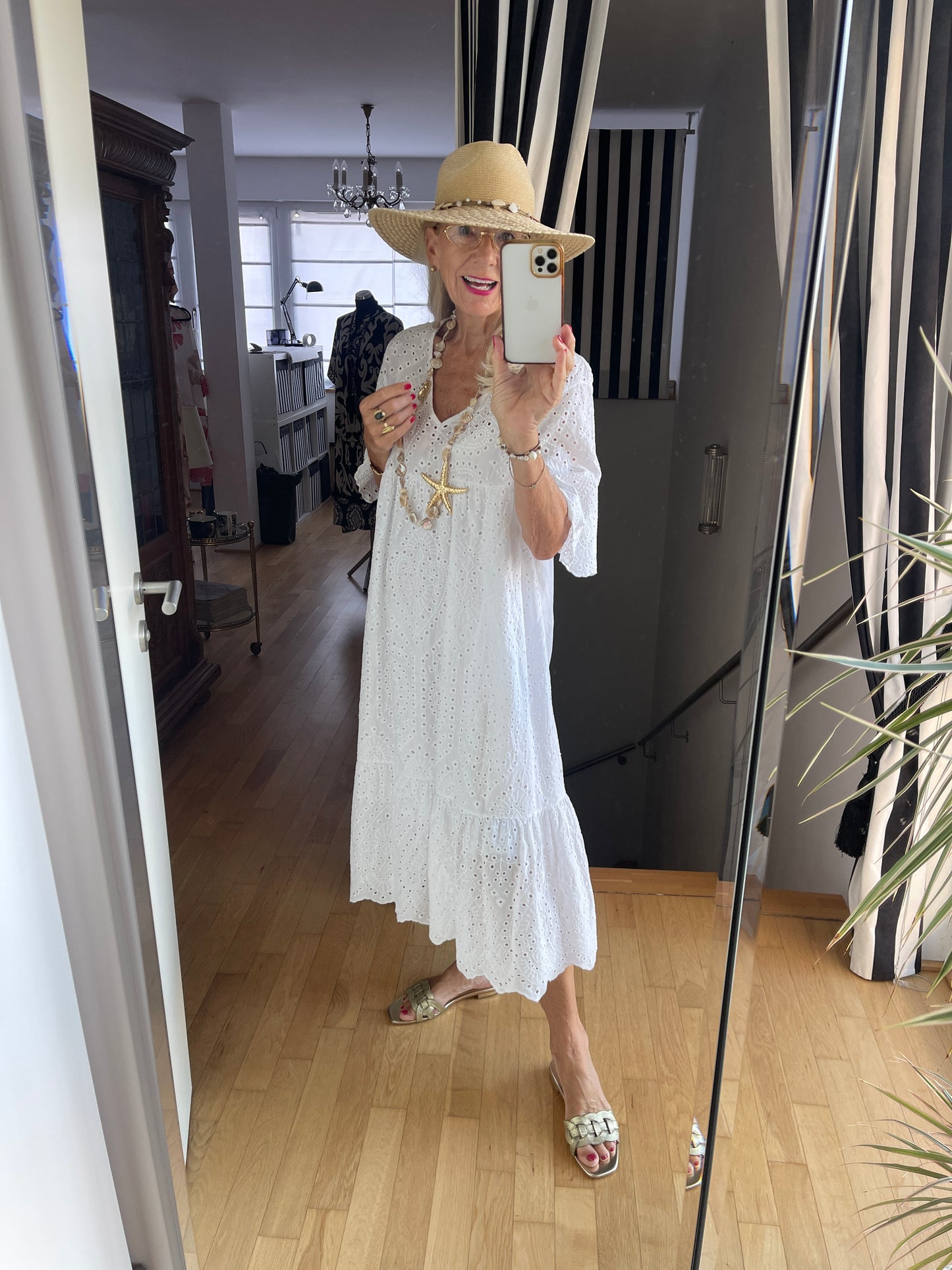 Kleid LAGO €79,90 statt €119,90; der perfekte, modische Sommertraum