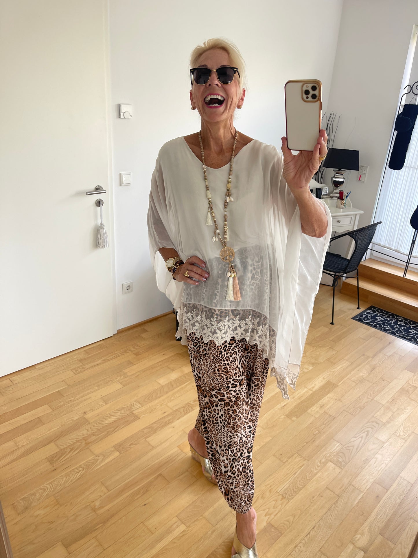 Tunika CARMEN beige; €99,90 edel, leicht.. perfekt für sooo viele Gelegenheiten
