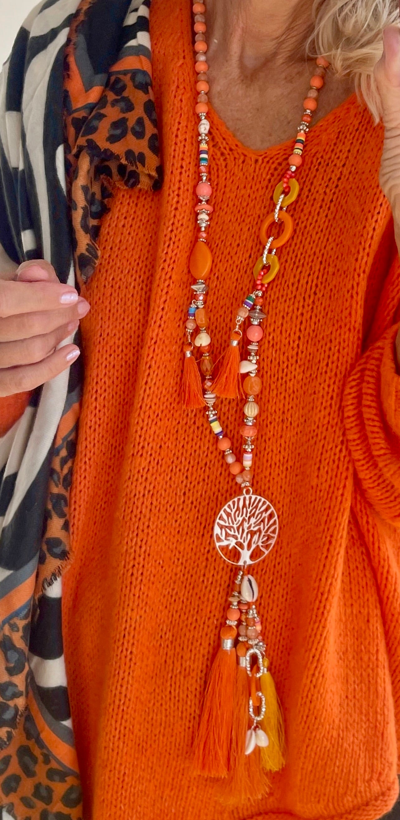 Kette LOVE-TREE orange; jetzt €29,90 statt €49,90; super stylische Longkette