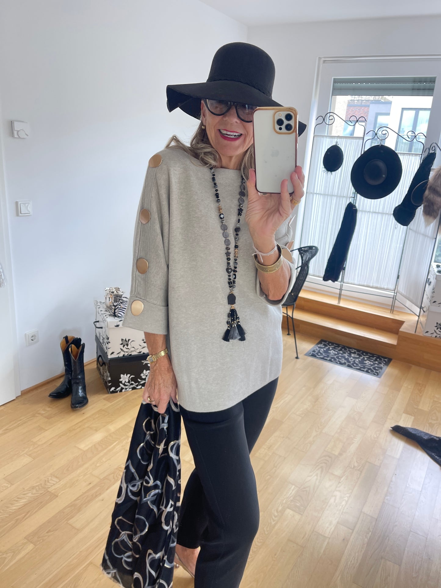 Oberteil SOLITÄR beige €89,90, edel, stylisch, extravagant & perfekt auch für größere Größen