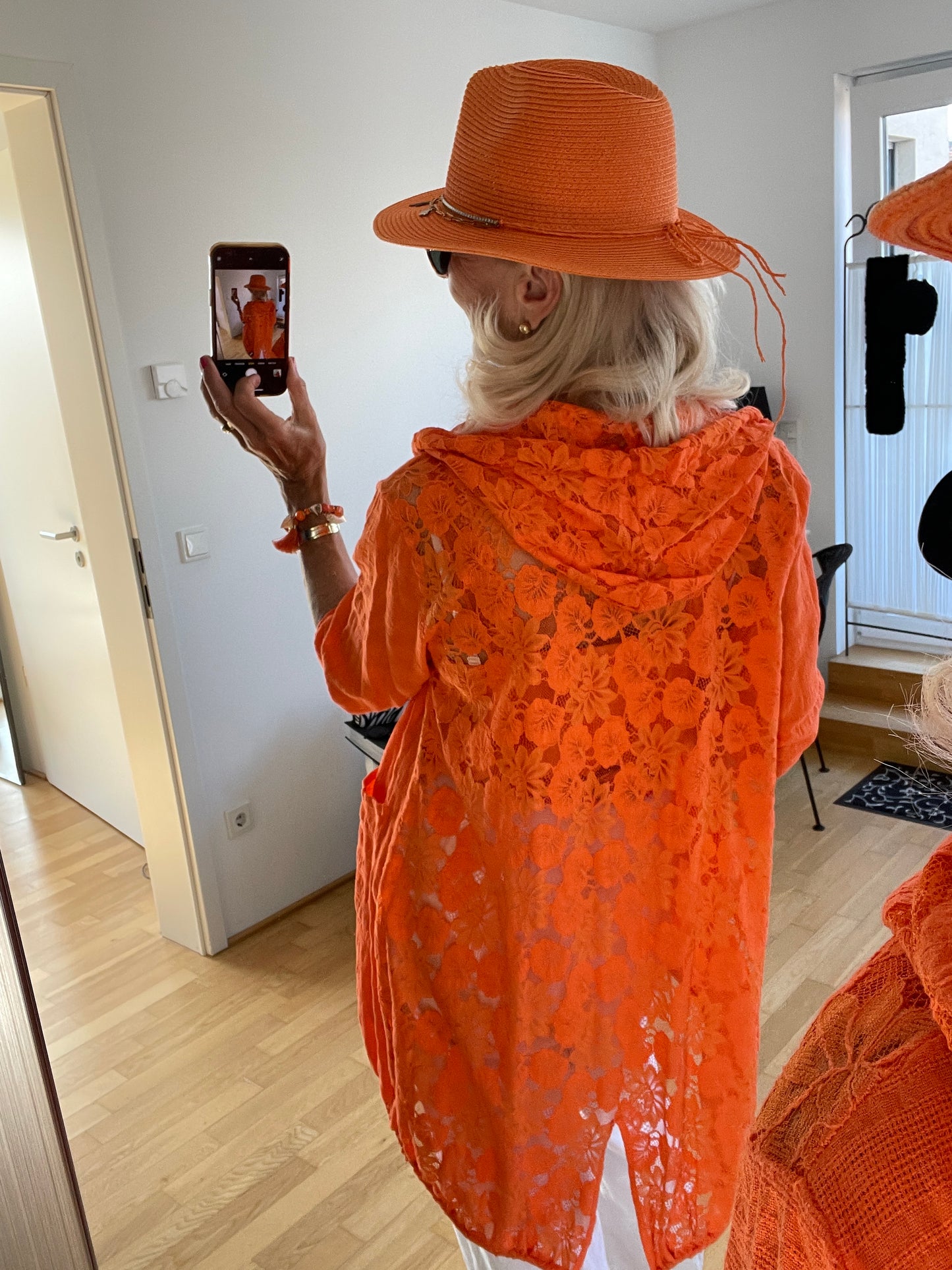 Jacke MIA orange €89,90, super schick und extravagant