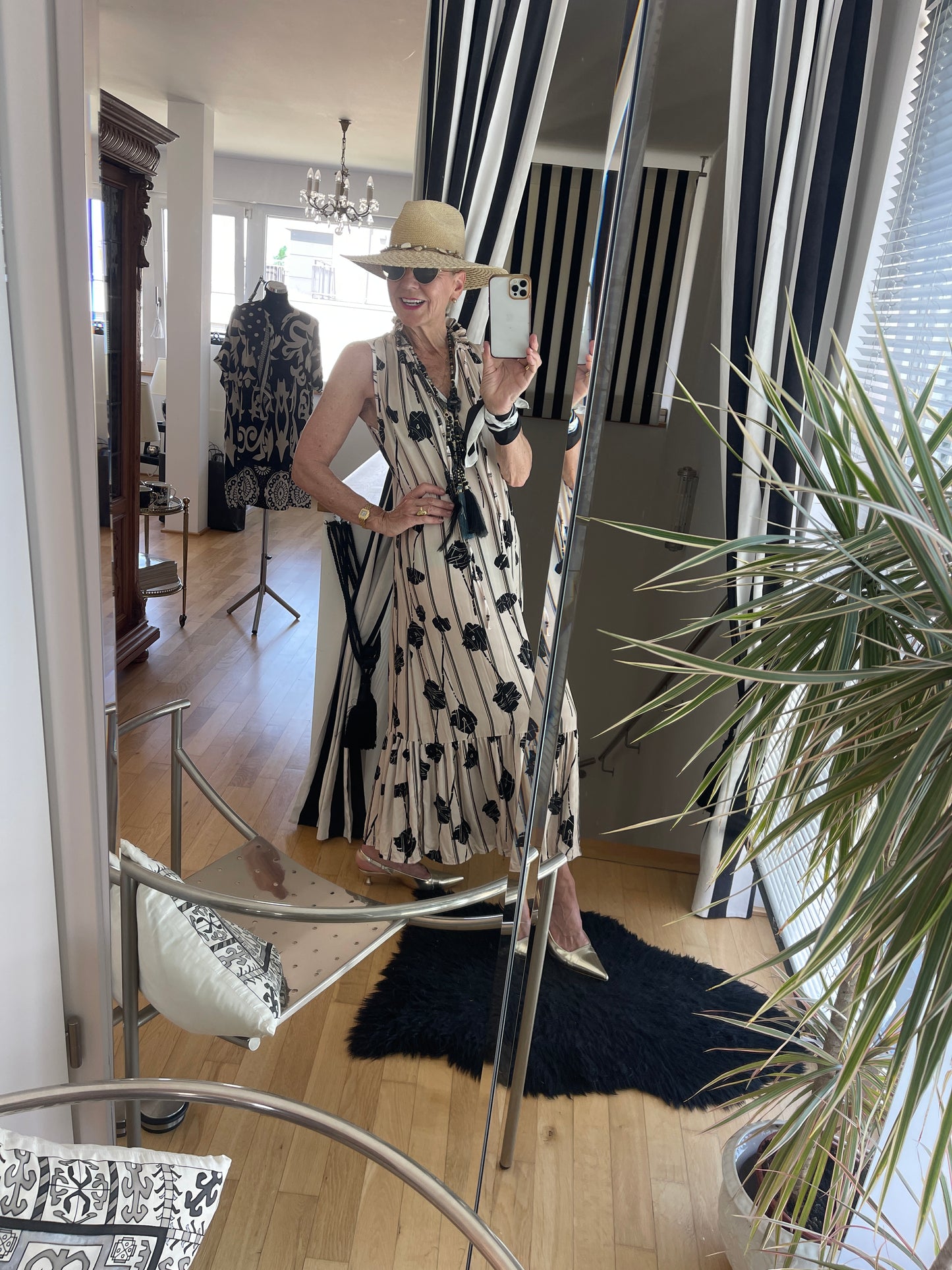 Kleid LUNGO €119,90; … was für ein wunderschönes Maxikleid