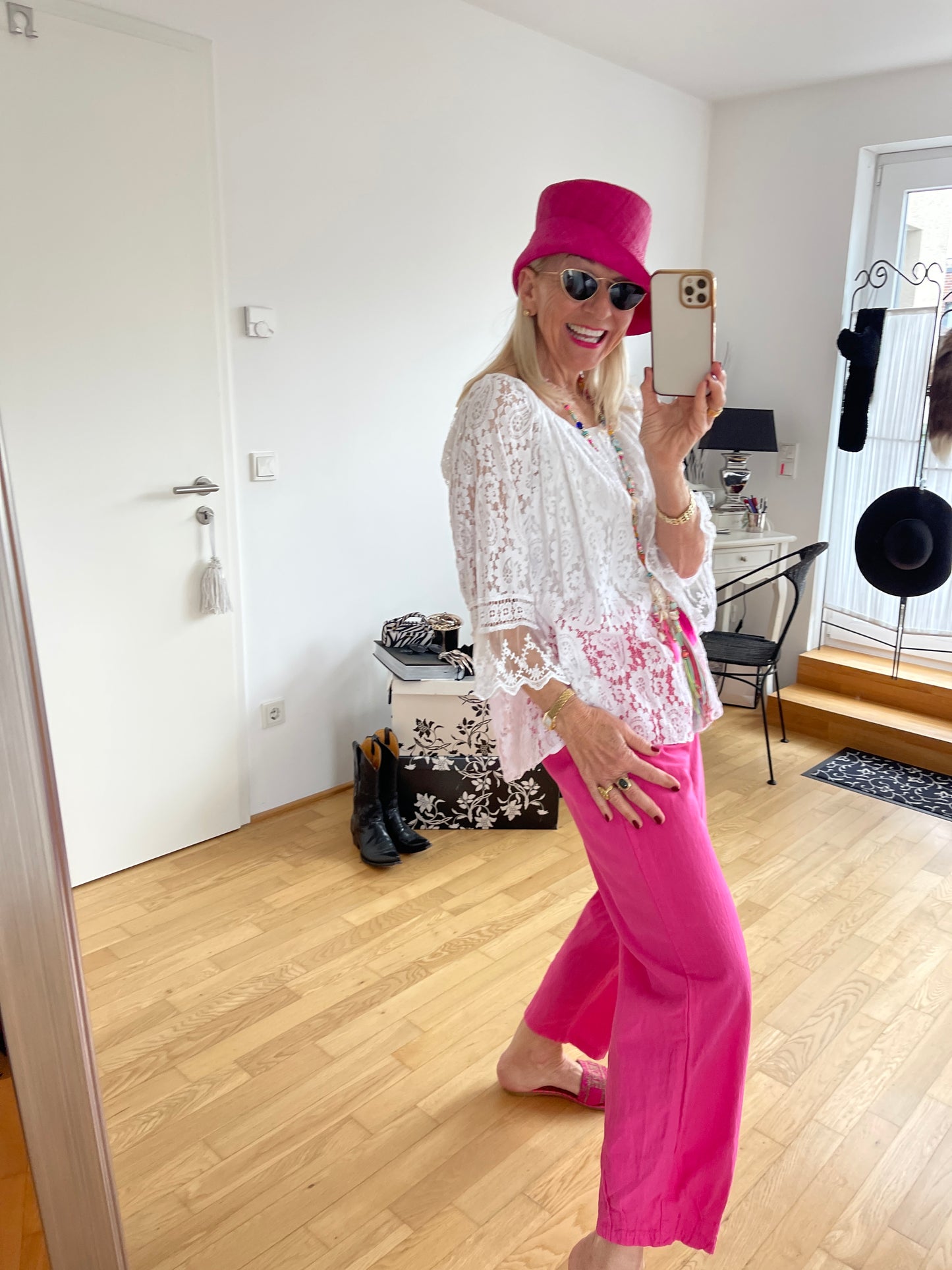 Oberteil DIANA white €79,90; ein Fashion-Spitzentraum