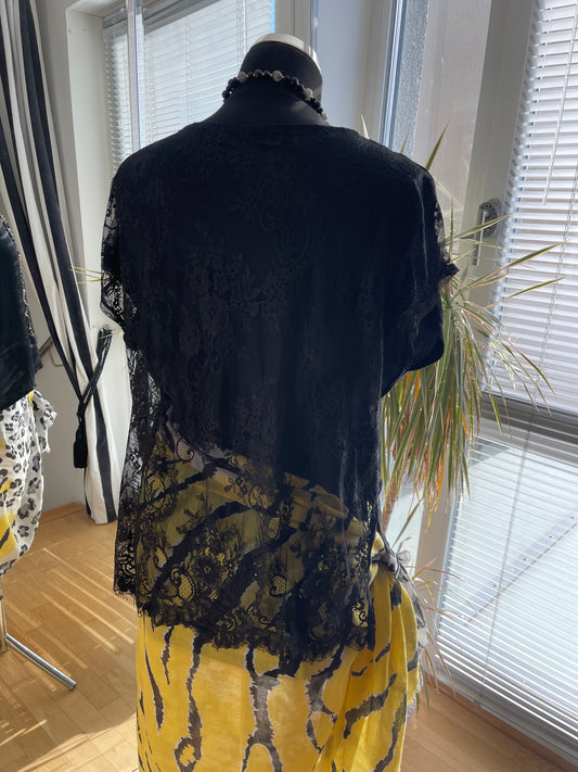 Oberteil PERLA black im Outlet €29,90 statt €69,90; einerseits edel & elegant andererseits raffiniert & sexy