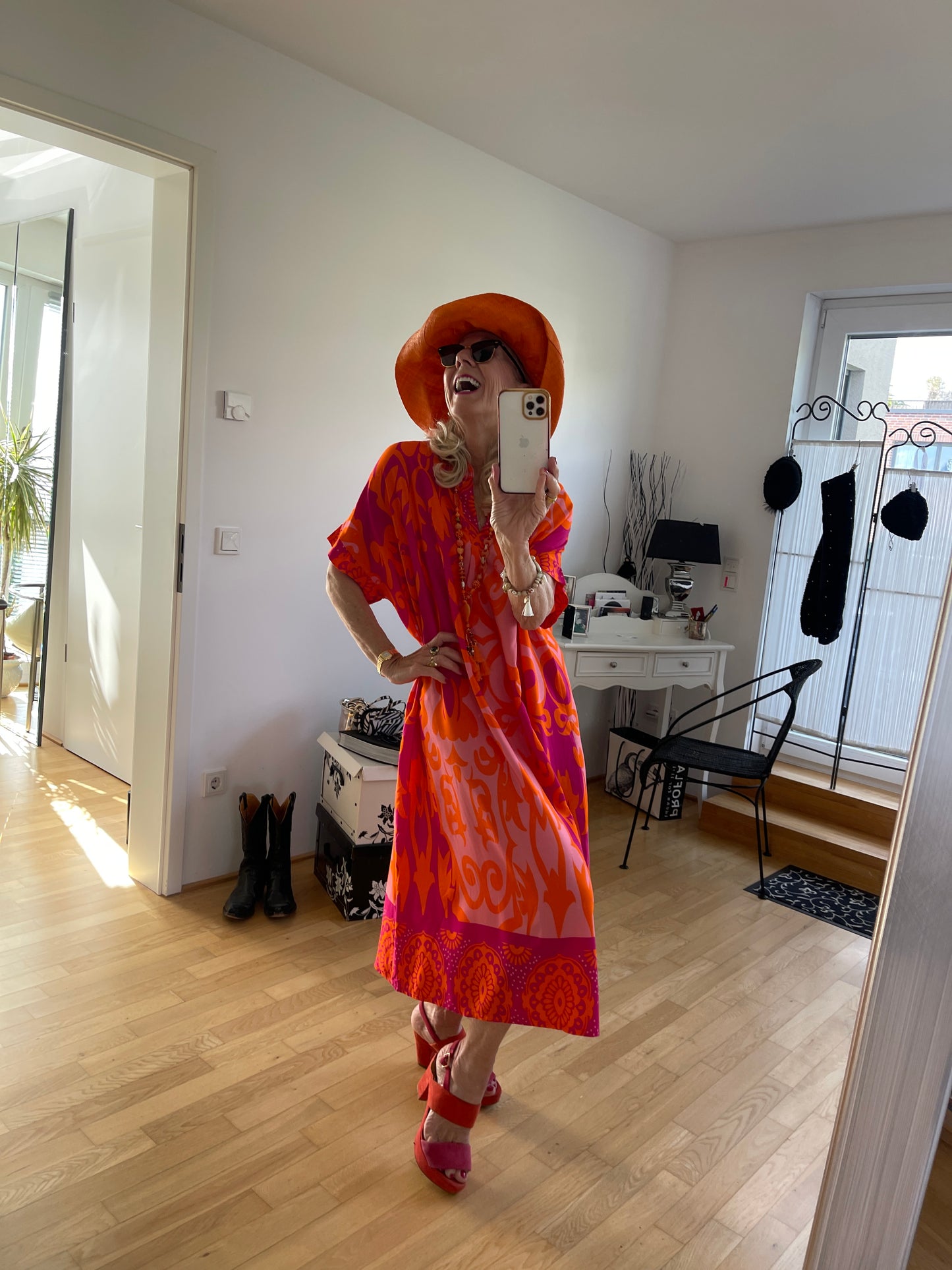 Kleid COLOURFUL €99,90; was für eine tolle Farbkombination und sooo herrlich angenehm