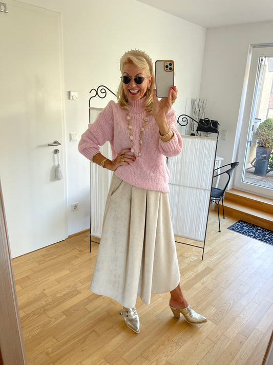 Rock CASCADEUR €99,90; edler Feincord,…so angenehm und herrlich fallend🍂