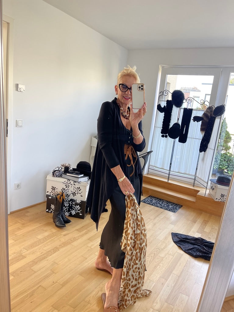 Strickjacke STAR €79,90, wunderbar leichte sowie figurbetonte Longstrickjacke