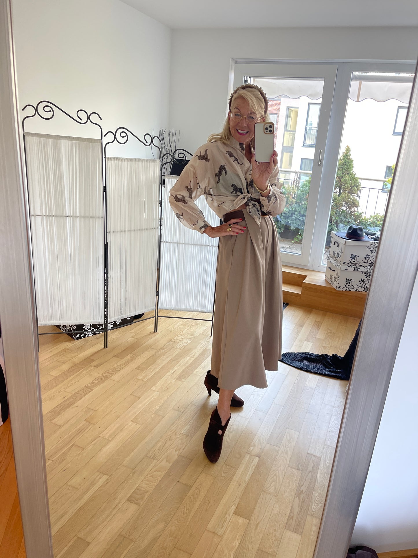 Rock VASILIKI beige €99,90; einfach ein grandioser Schnitt