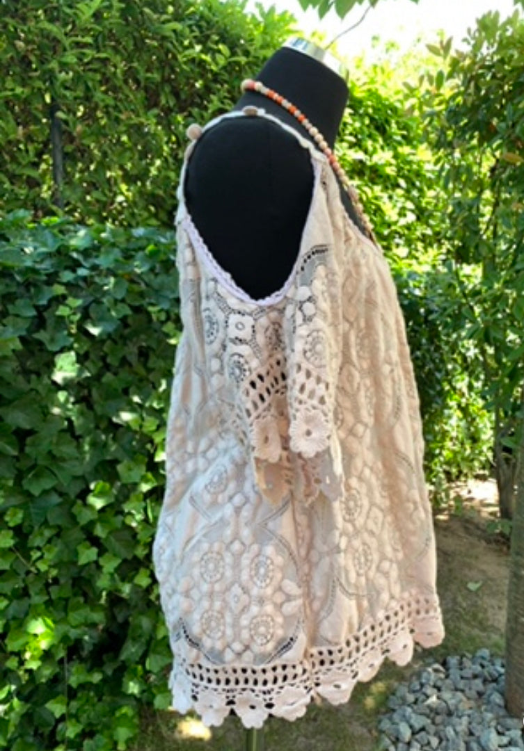 Oberteil/ Top SISSY beige; jetzt €29,90 statt €69,90 im Super Summer Sale