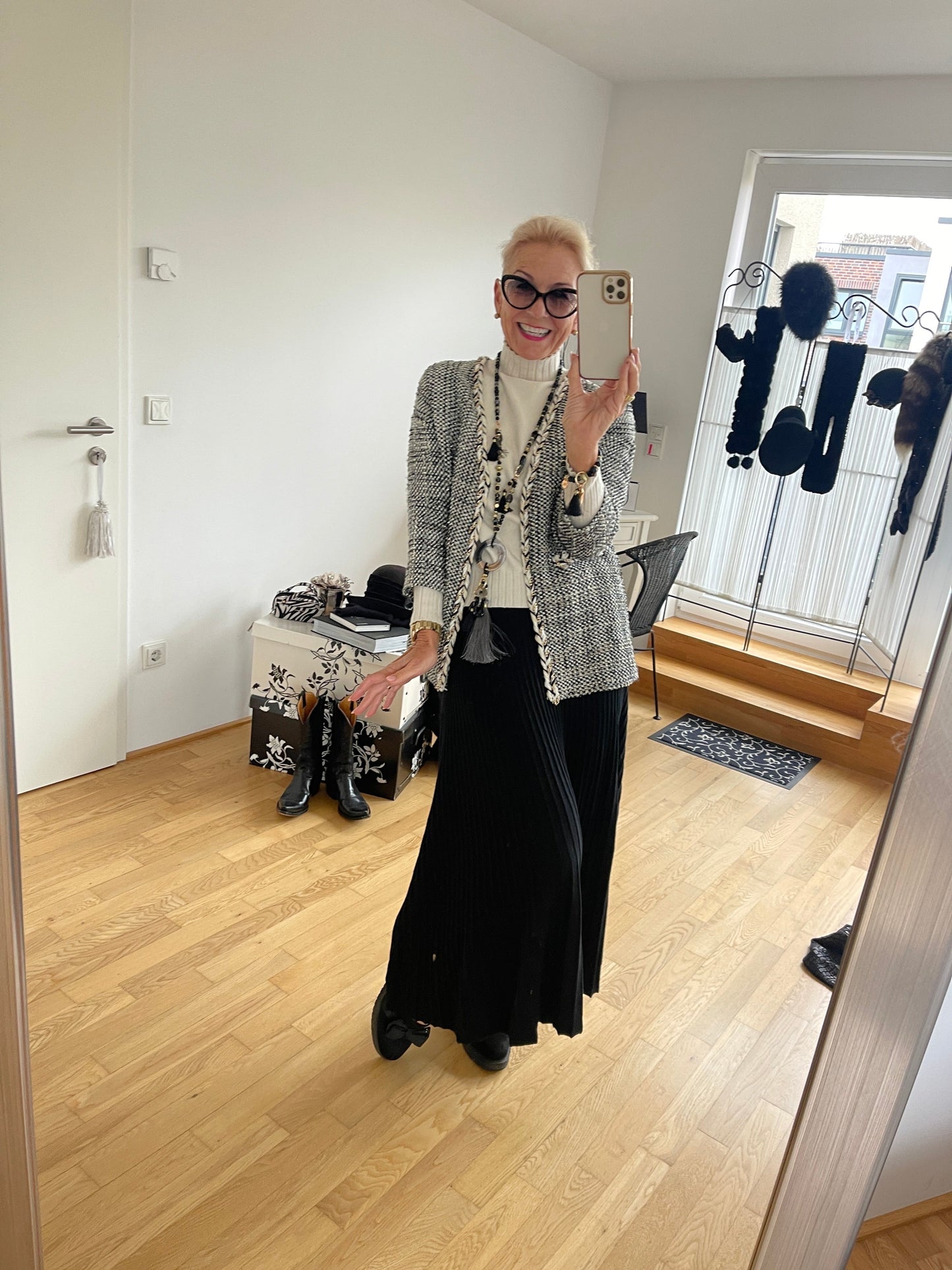 Jacke MASCHA jetzt €99,90; total schicker Strickblazer, perfekt kombinierbares Modell
