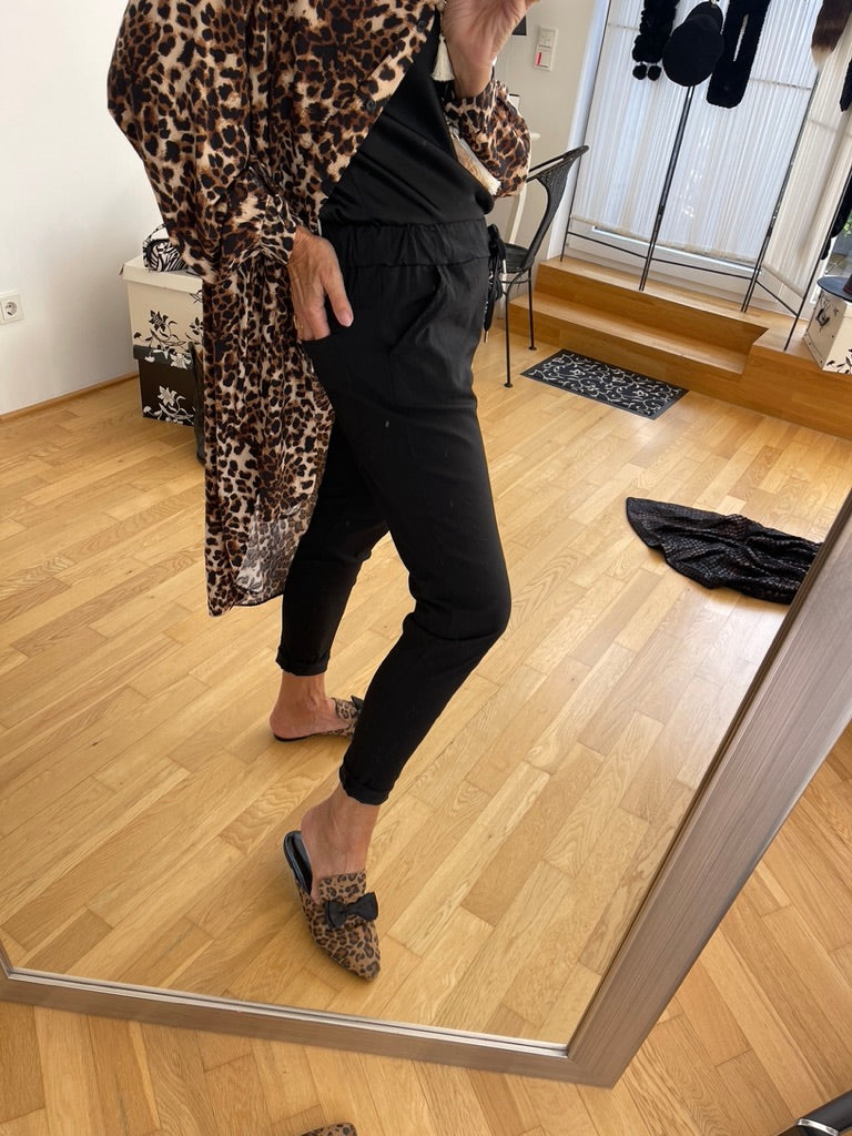 Hose SKIATHOS black S/M; €59,90; perfekt sitzende Stretchhose