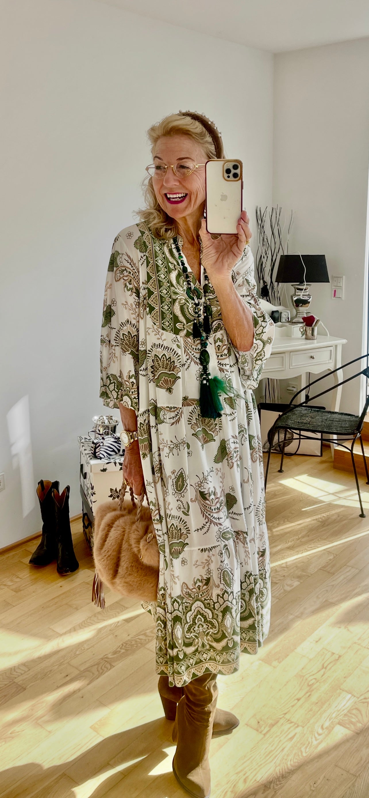 Kleid PERCY green-beige, €99,90, wunderschönes Maxi-Modell, perfekt für den Übergang