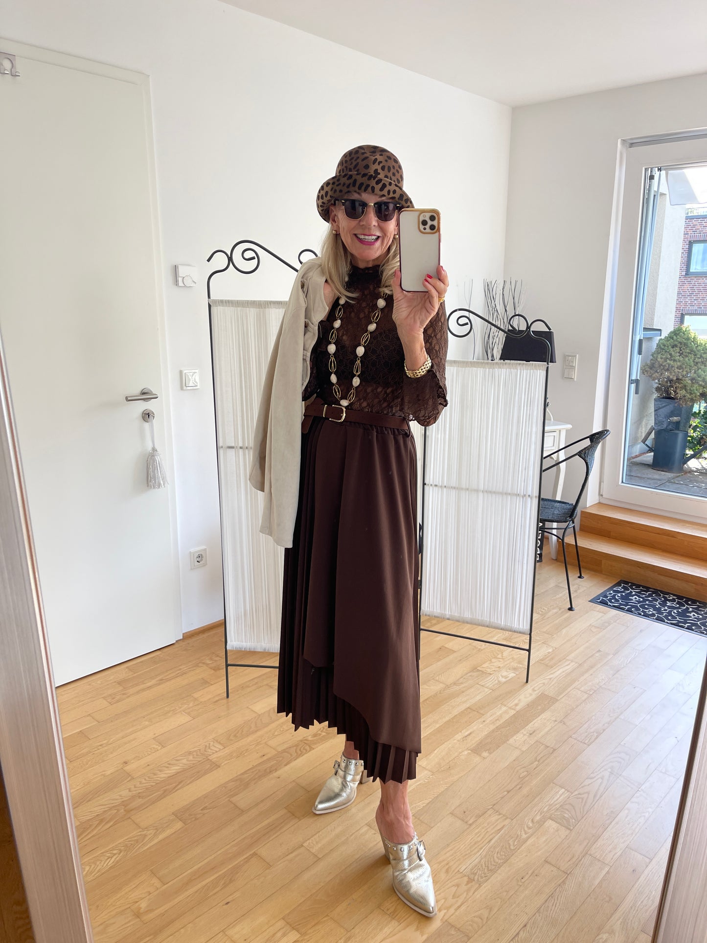 Rock ROCKEFELLER black €109,90; was für ein ausgefallener Schnitt!!