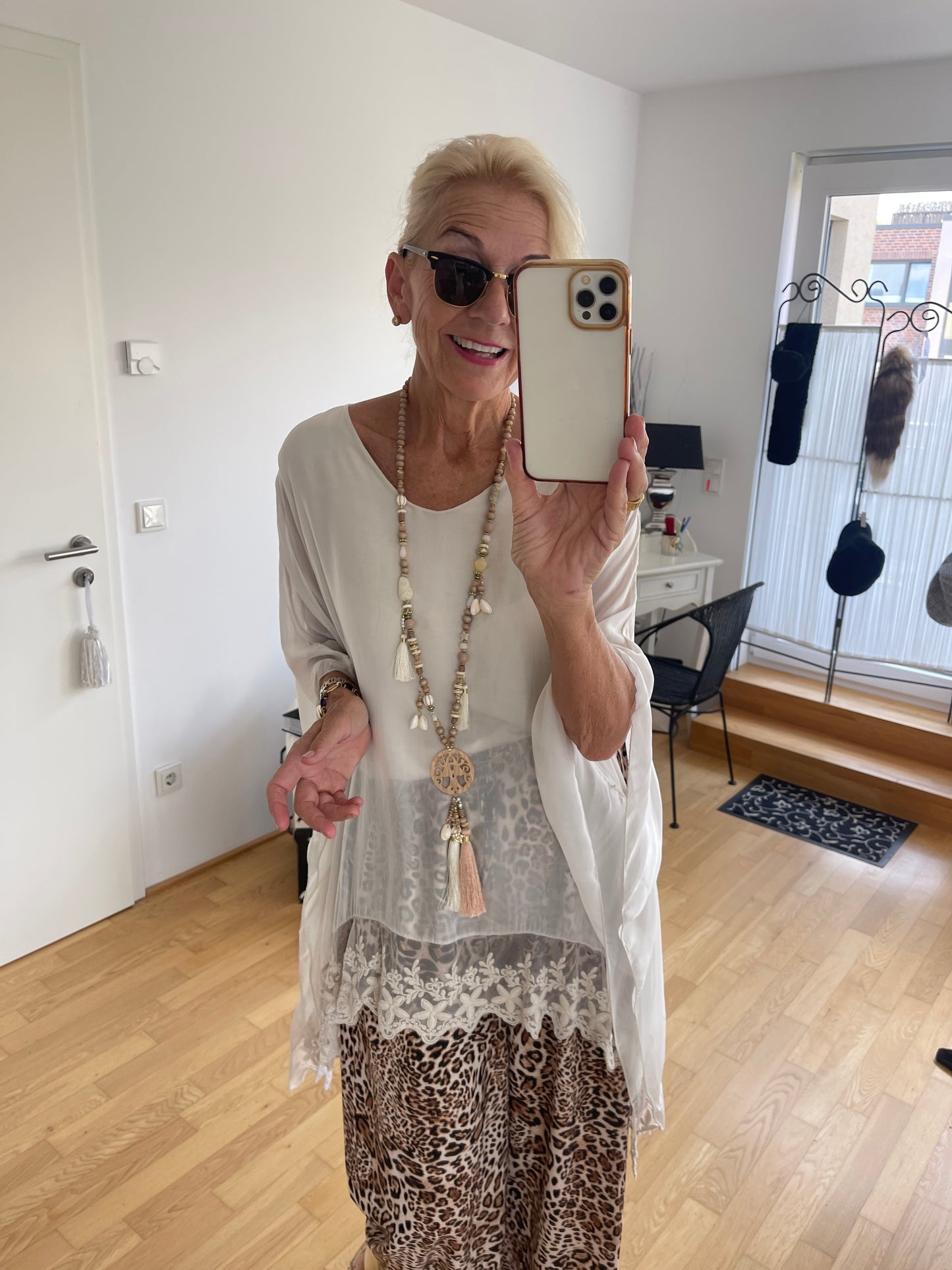 Tunika CARMEN beige; €99,90 edel, leicht.. perfekt für sooo viele Gelegenheiten