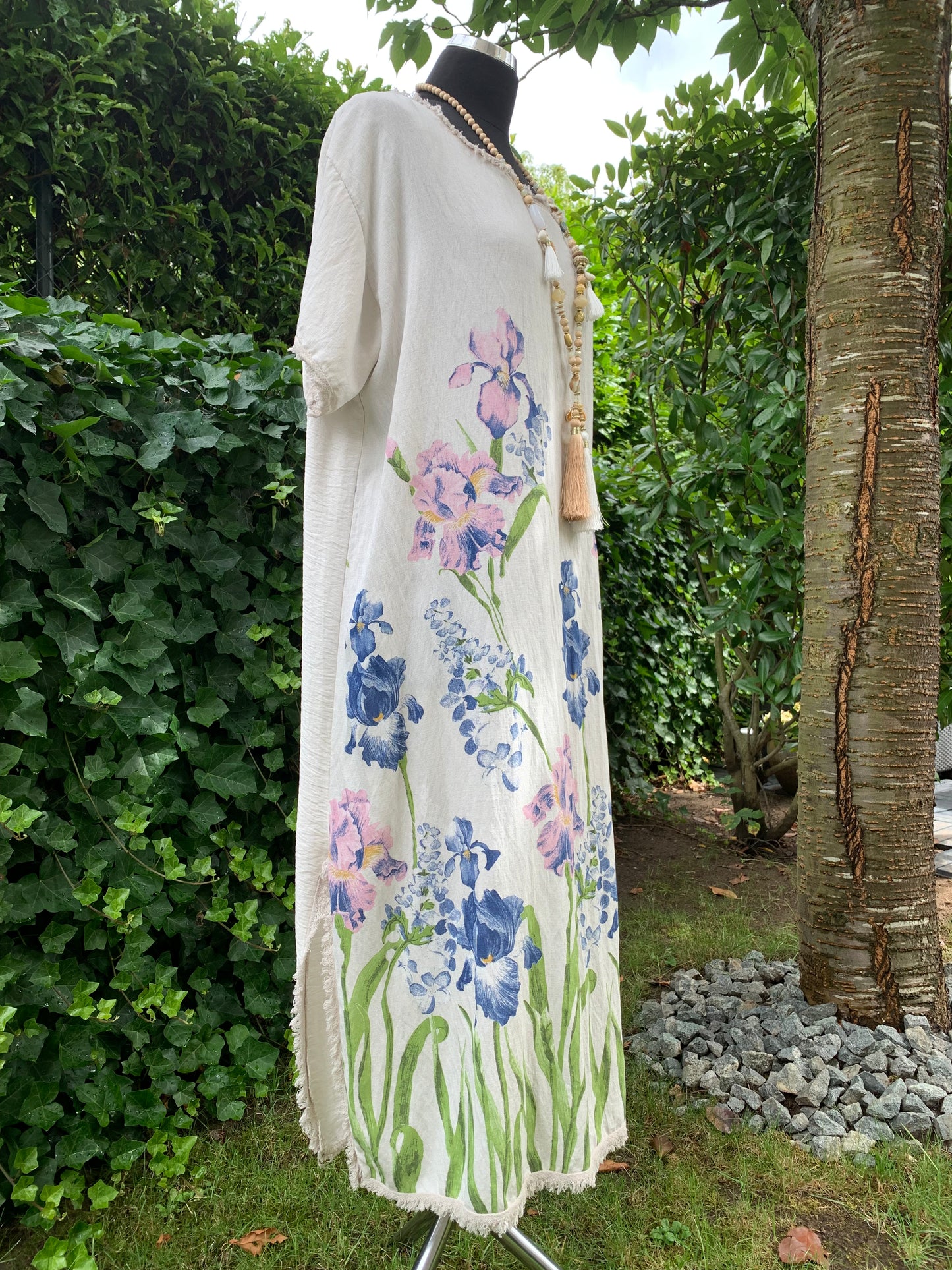 Kleid ROMY beige im Summer-Sale jetzt €69,90 statt €99,90; Flower-Power .. geniales Summer-Feeling