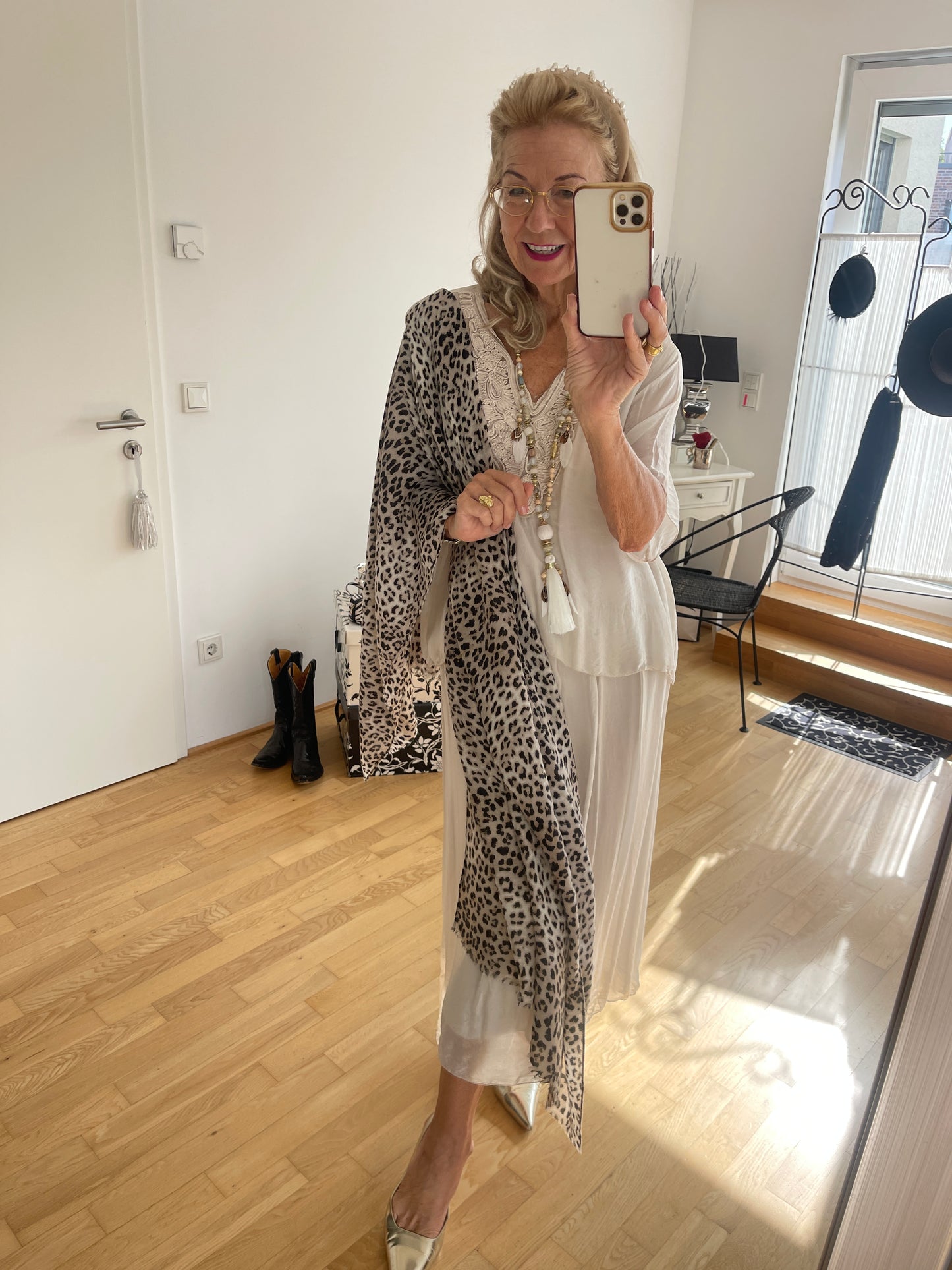Schal DANDY €39,90; so ein schönes Accessoire