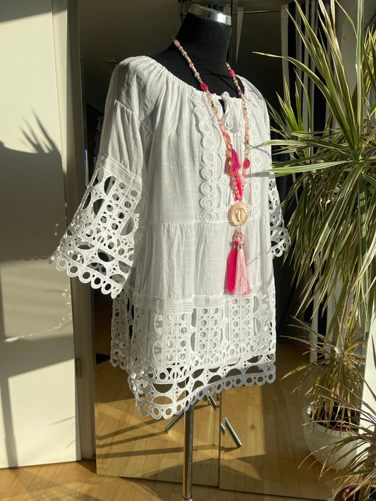Bluse NAUTICO €49,90 statt €79,90; so ein tolles Modell sieht man nicht alle Tage
