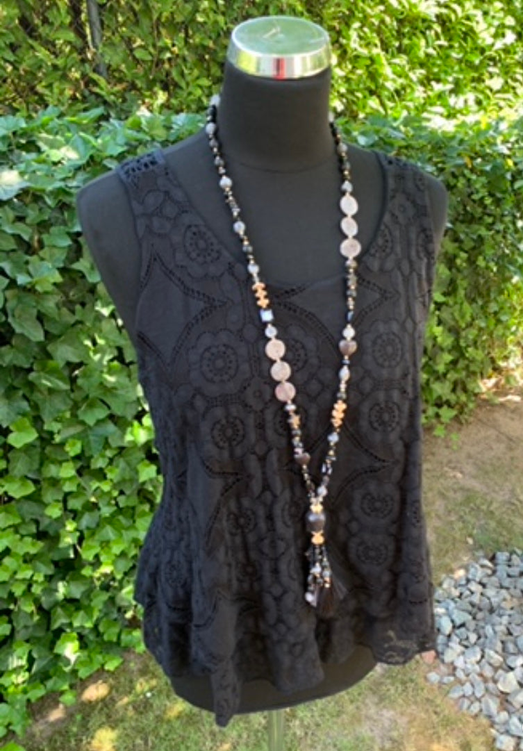 Oberteil/Top LILLY black; jetzt €29,90 statt €59,90 im Super-Summer-Sale