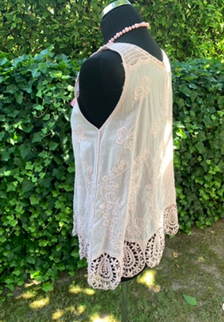 Oberteil/Top LUCA rose; jetzt €29,90 statt €59,90 im Super-Summer-Sale