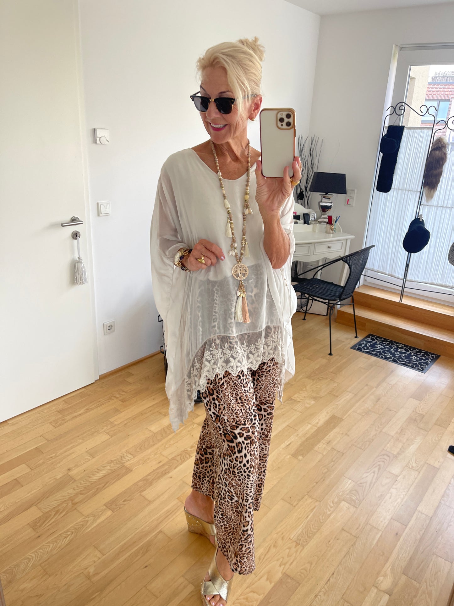 Tunika CARMEN beige; €99,90 edel, leicht.. perfekt für sooo viele Gelegenheiten