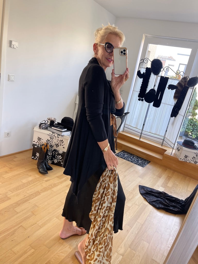 Strickjacke STAR €79,90, wunderbar leichte sowie figurbetonte Longstrickjacke